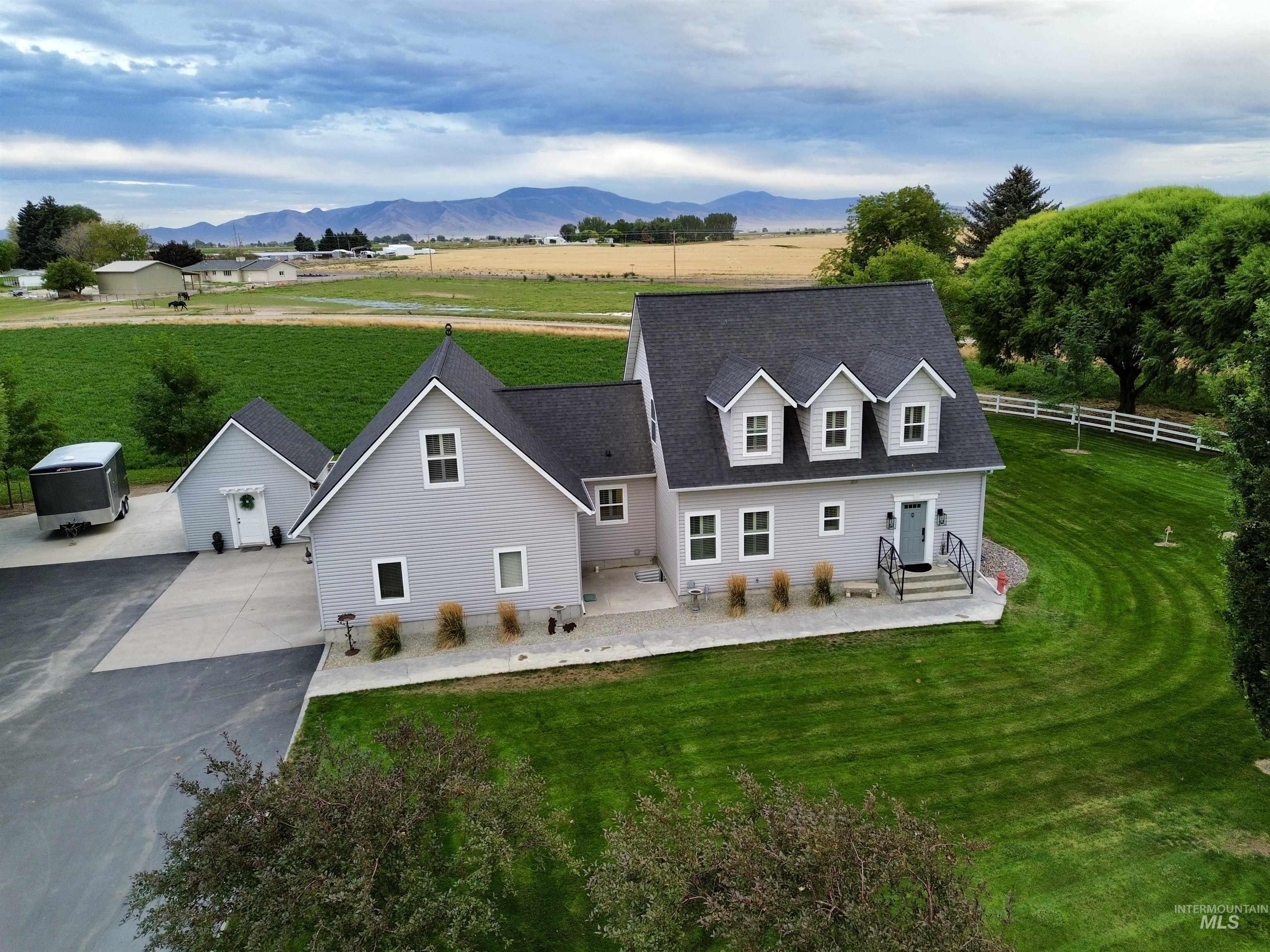 89 S 222 W Property Photo 1