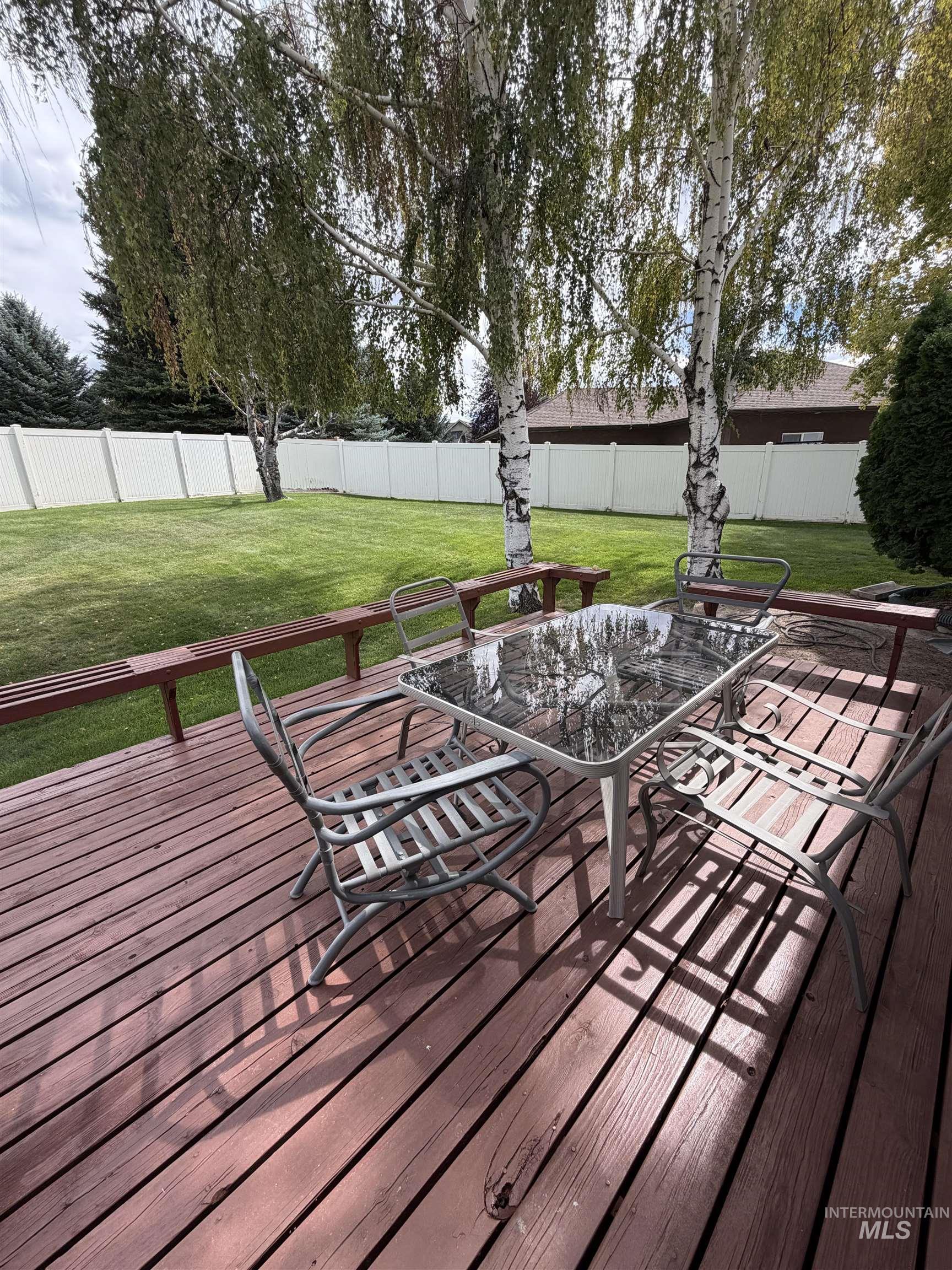 551 Terrace Dr Property Photo 7