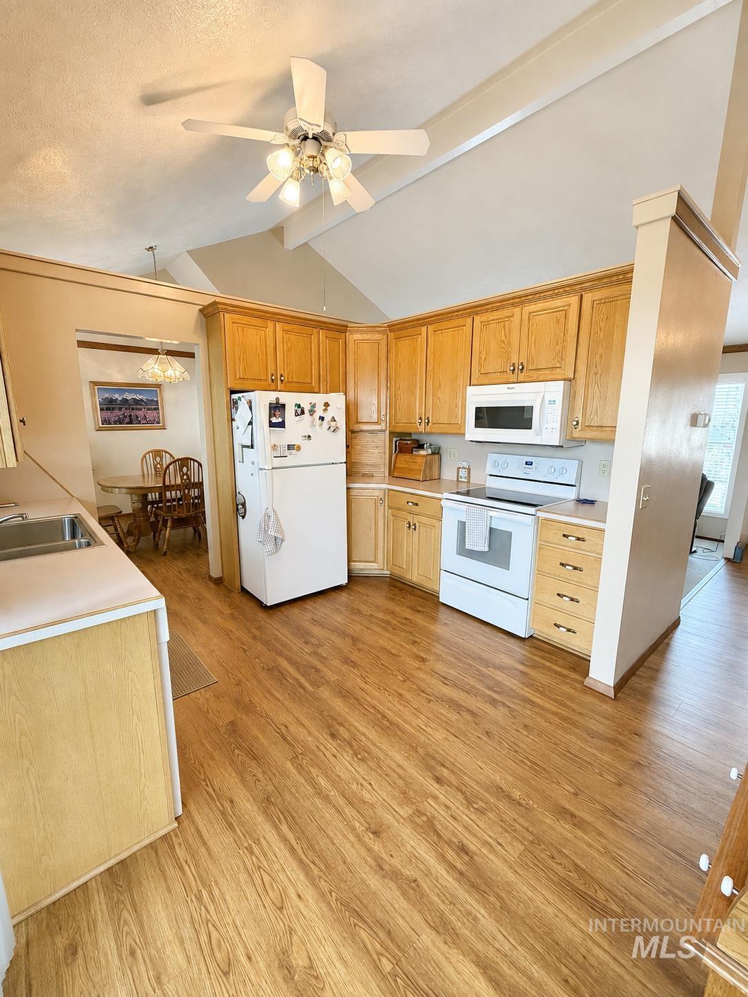 551 Terrace Dr Property Photo 9