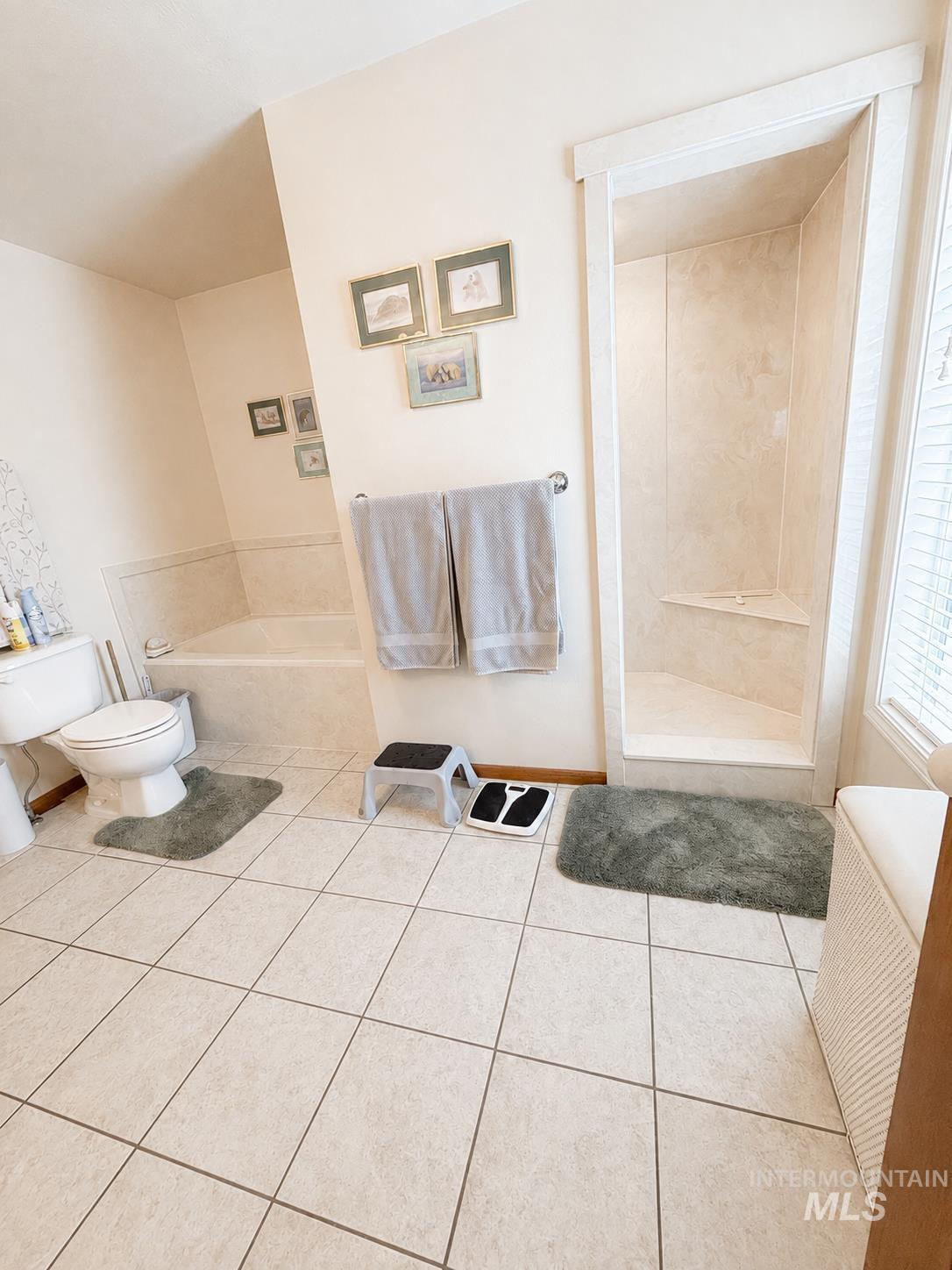 551 Terrace Dr Property Photo 23