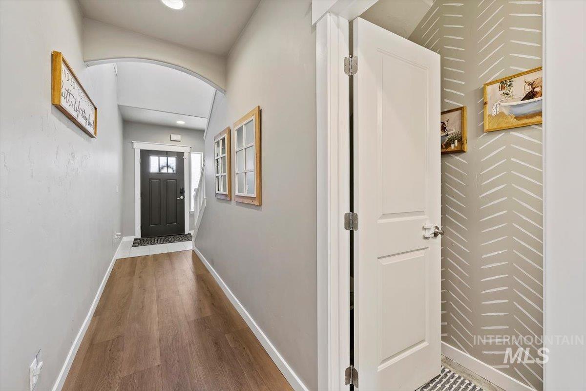 23 N Joseph Dr Property Photo 7