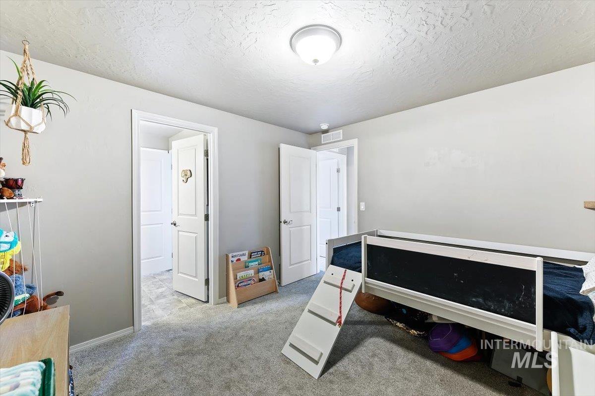 23 N Joseph Dr Property Photo 25