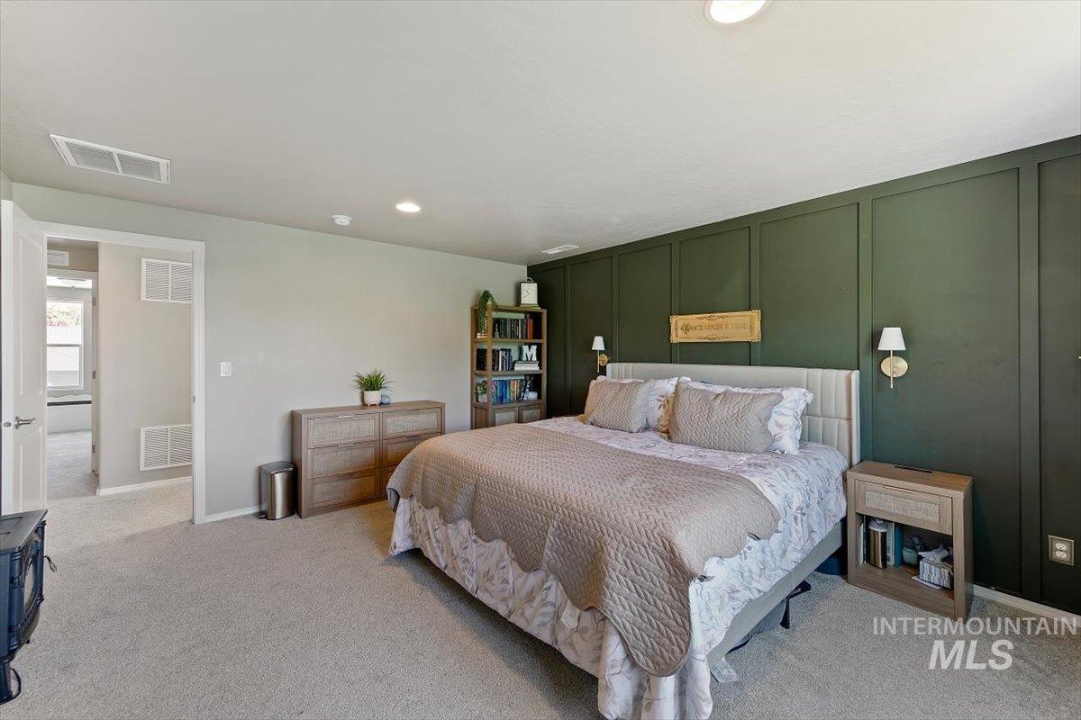 23 N Joseph Dr Property Photo 32