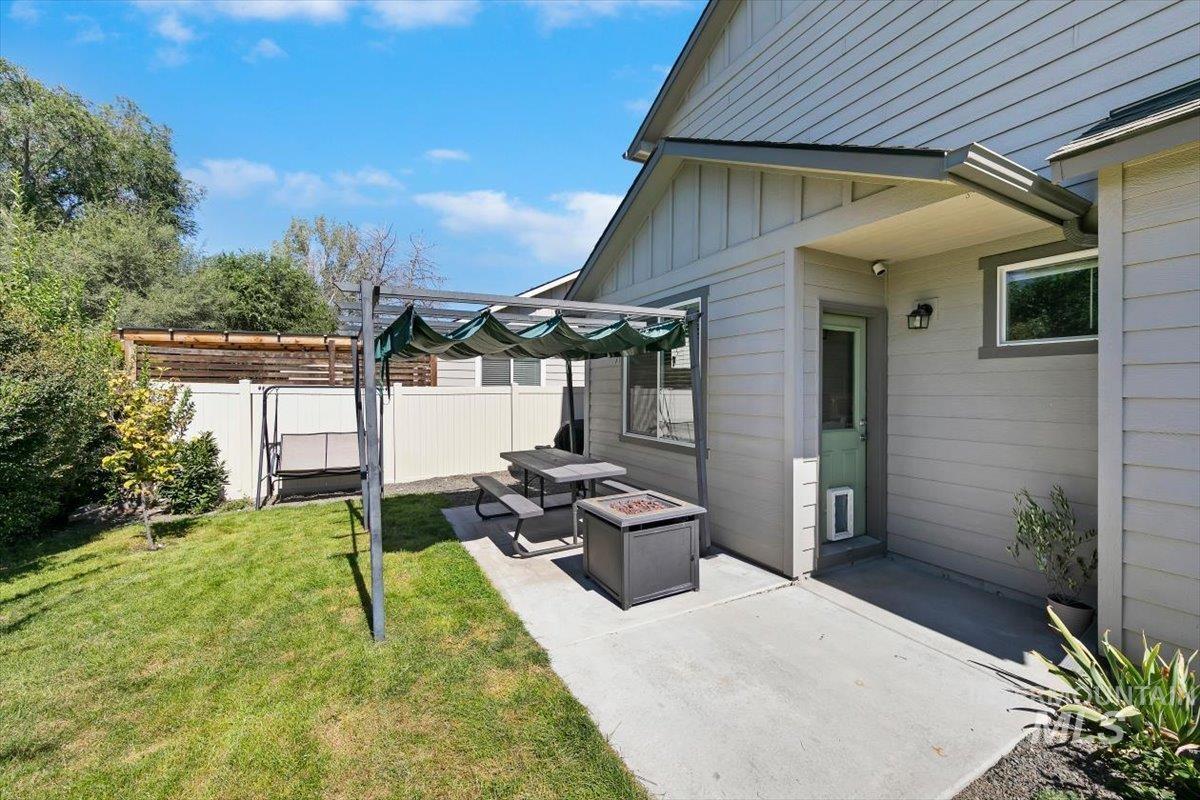 23 N Joseph Dr Property Photo 37