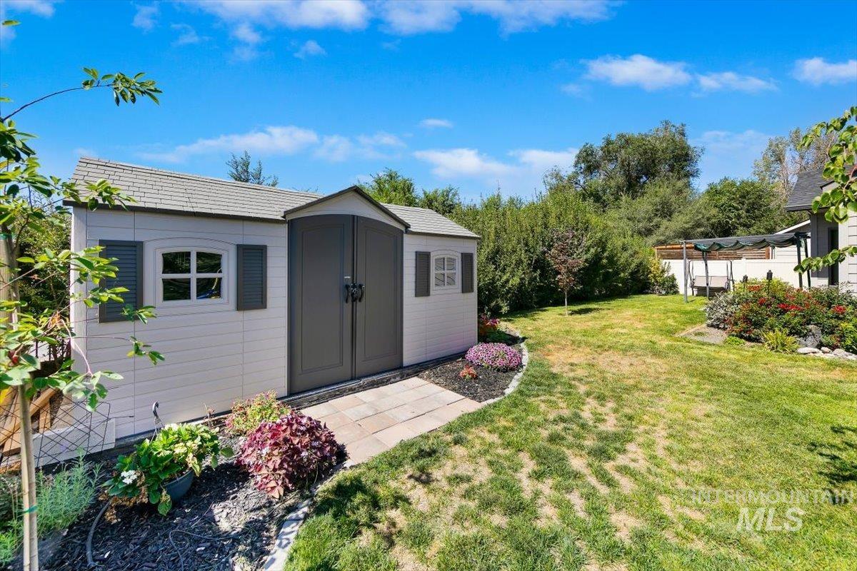 23 N Joseph Dr Property Photo 40