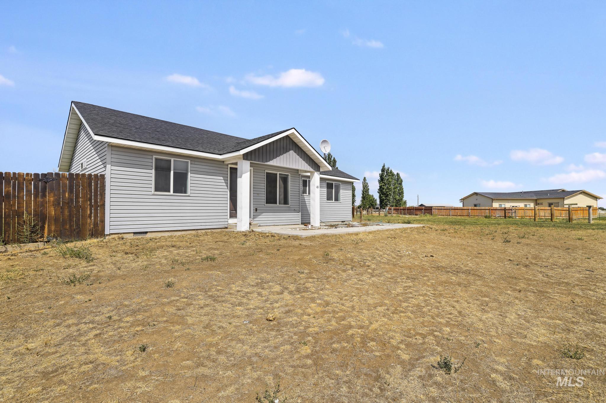 181 Huntly Lane Property Photo 3