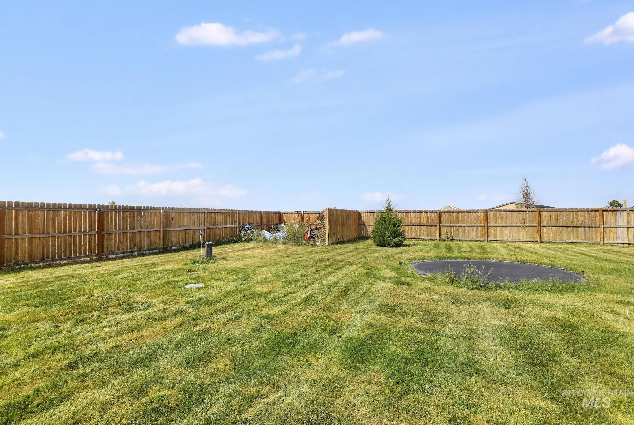 181 Huntly Lane Property Photo 33