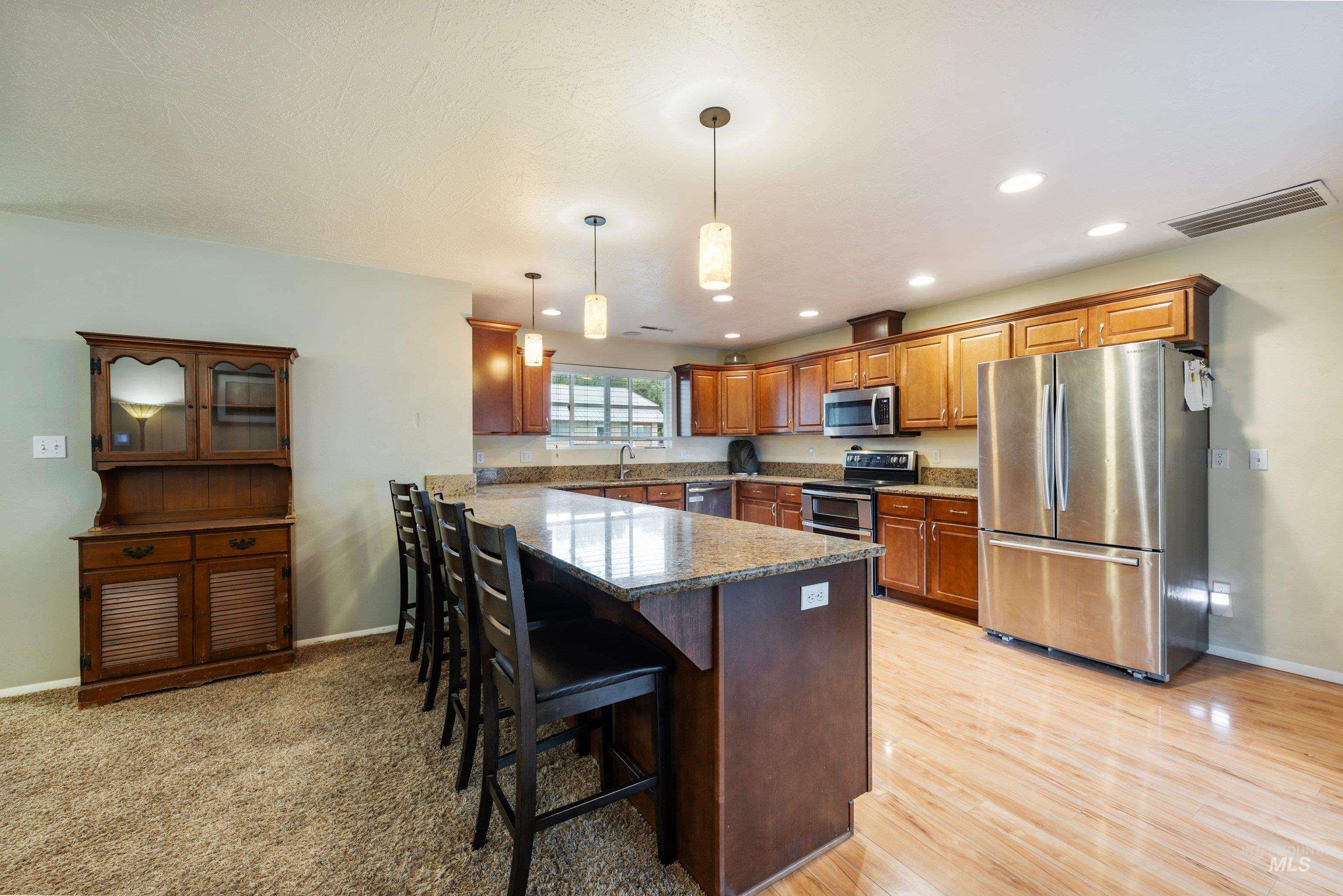 18 Reich St Property Photo 17