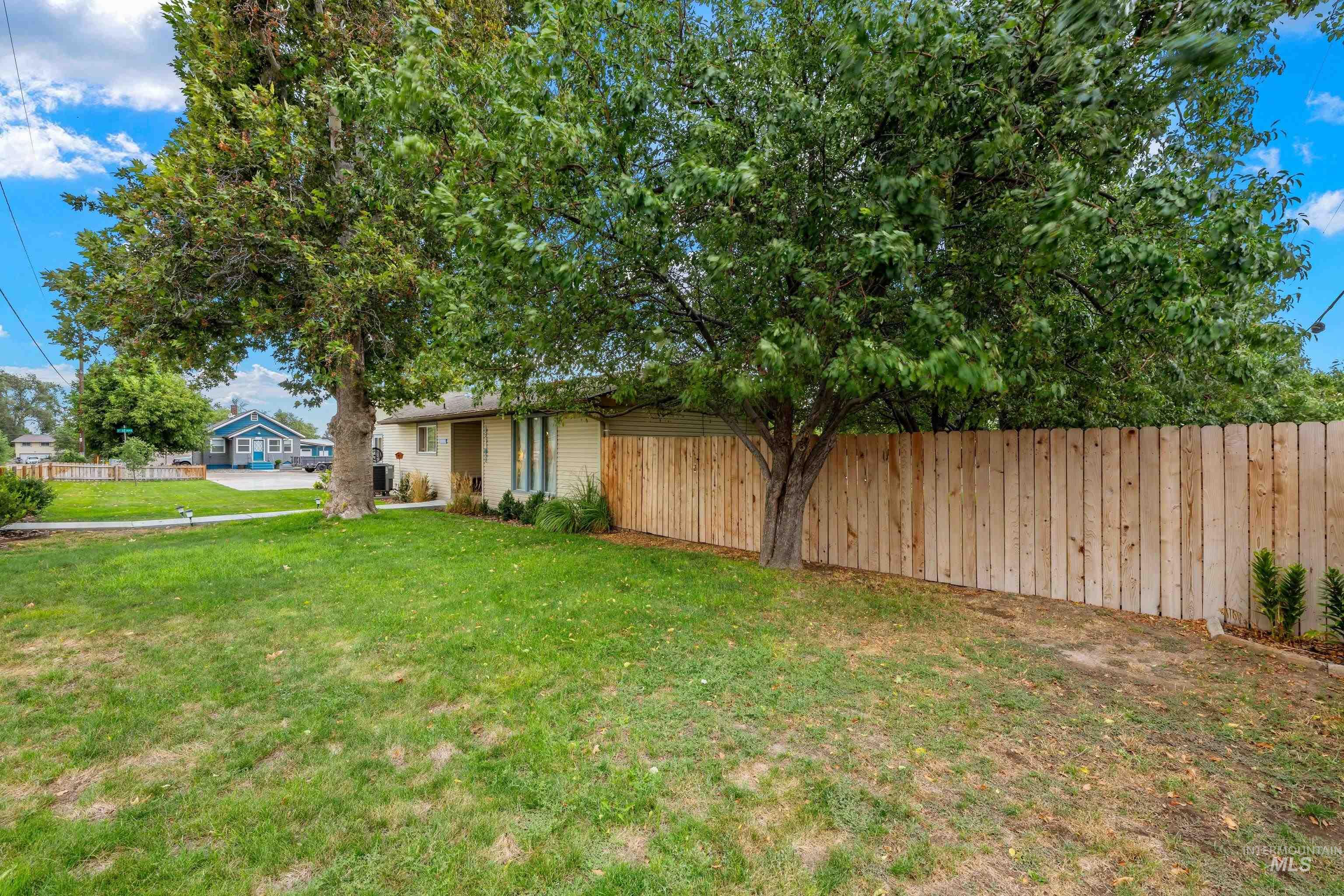 18 Reich St Property Photo 40