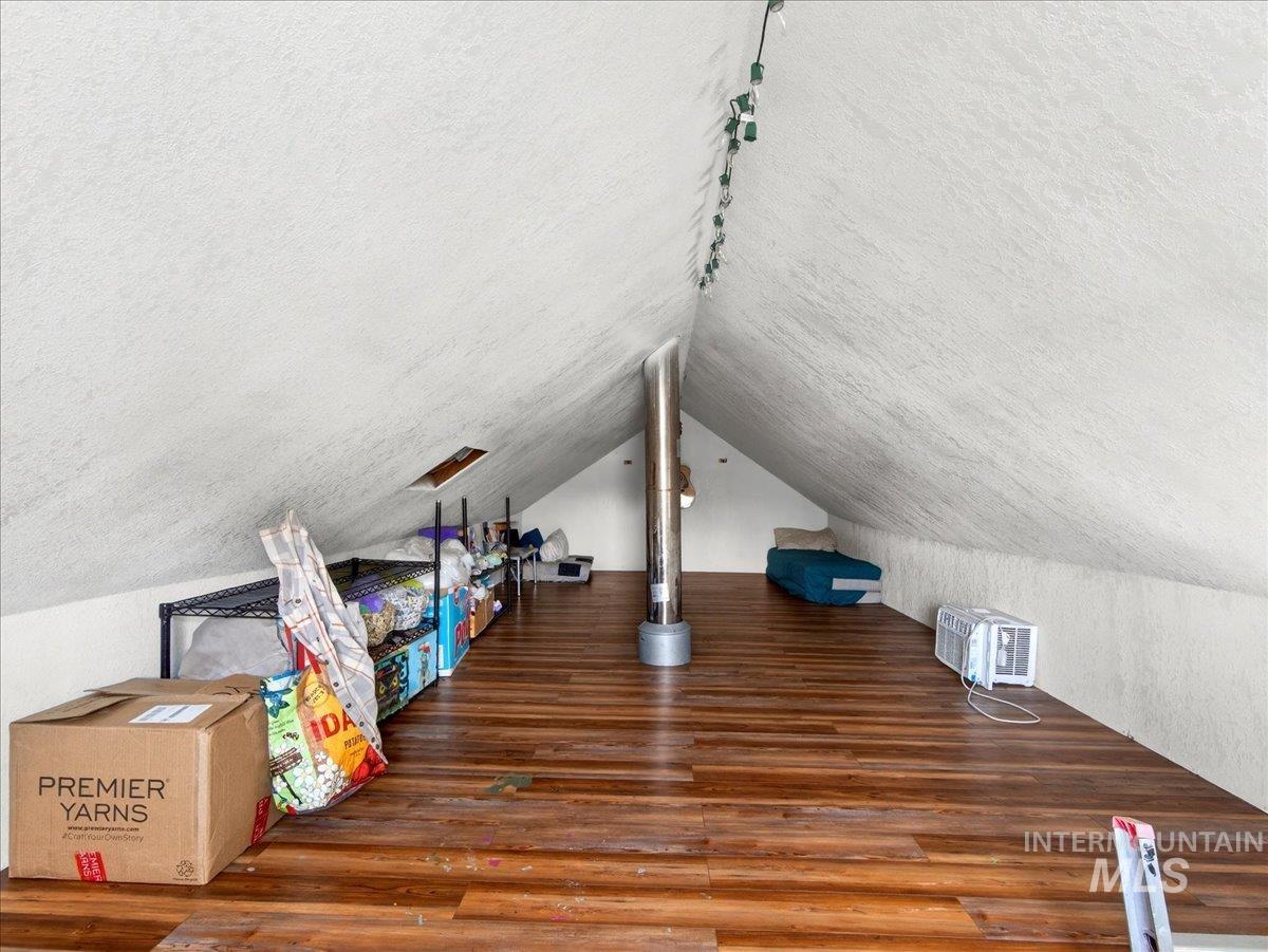 722 S Washington Property Photo 21