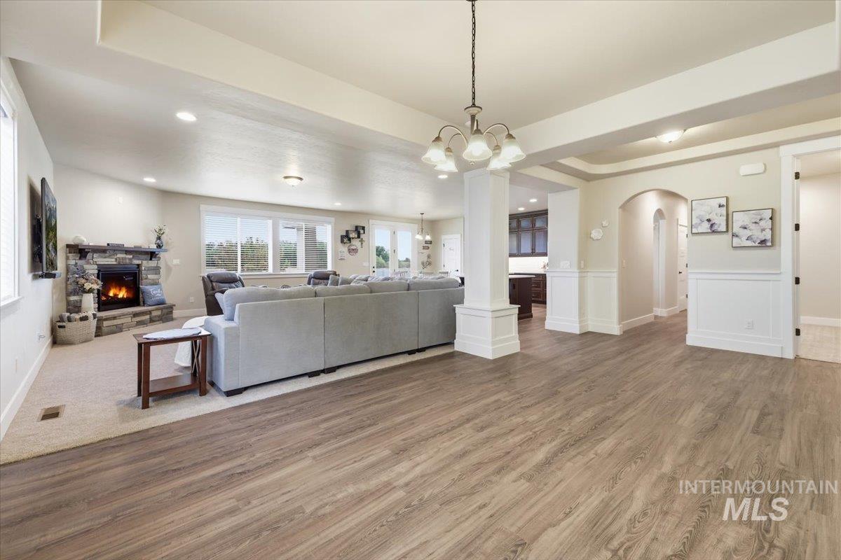 6406 E Canyon Crossing Dr. Property Photo 13
