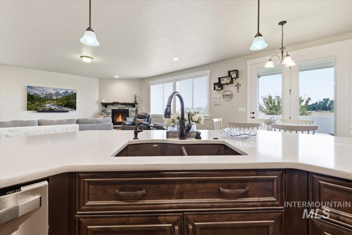 6406 E Canyon Crossing Dr. Property Photo 20