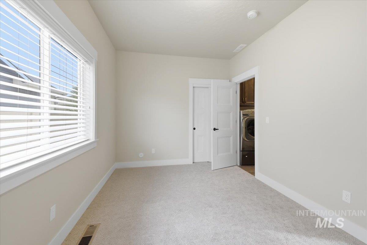 6406 E Canyon Crossing Dr. Property Photo 25