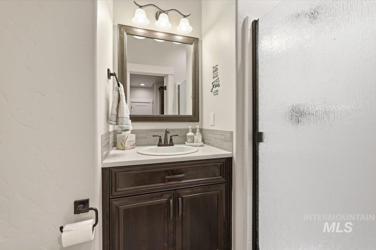 6406 E Canyon Crossing Dr. Property Photo 26