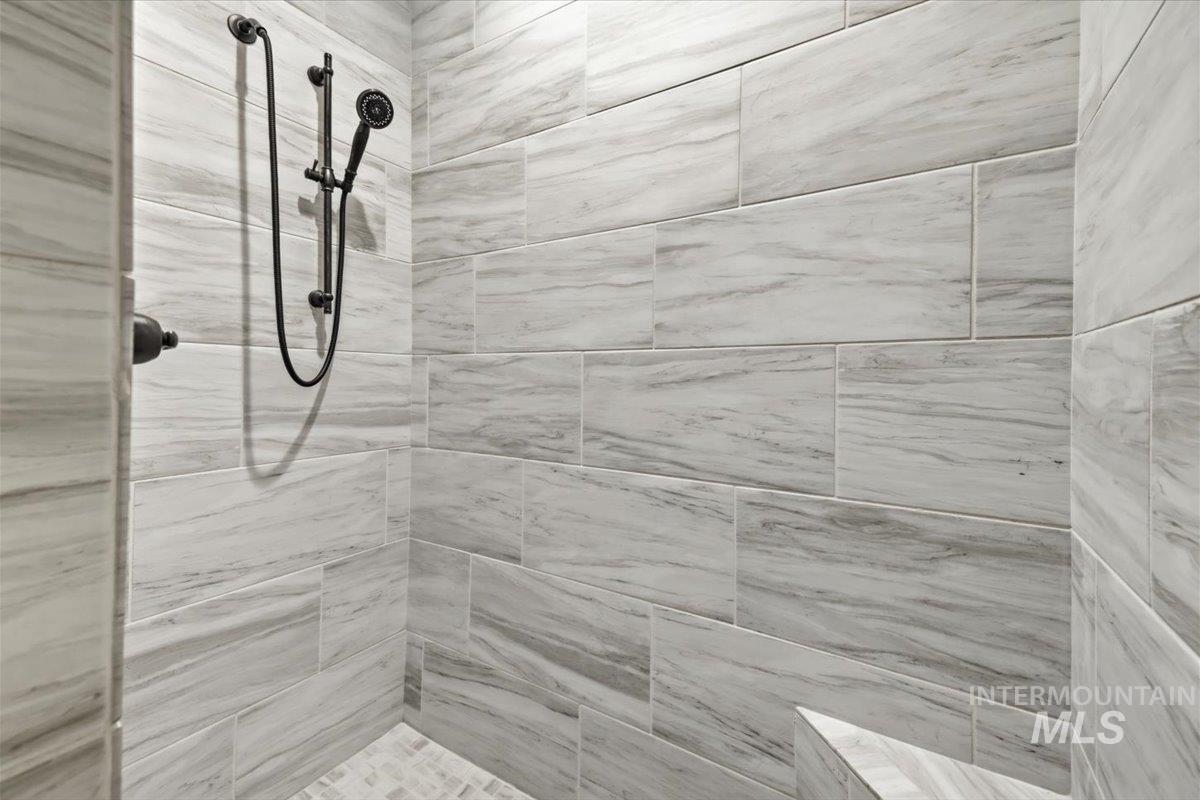 6406 E Canyon Crossing Dr. Property Photo 30