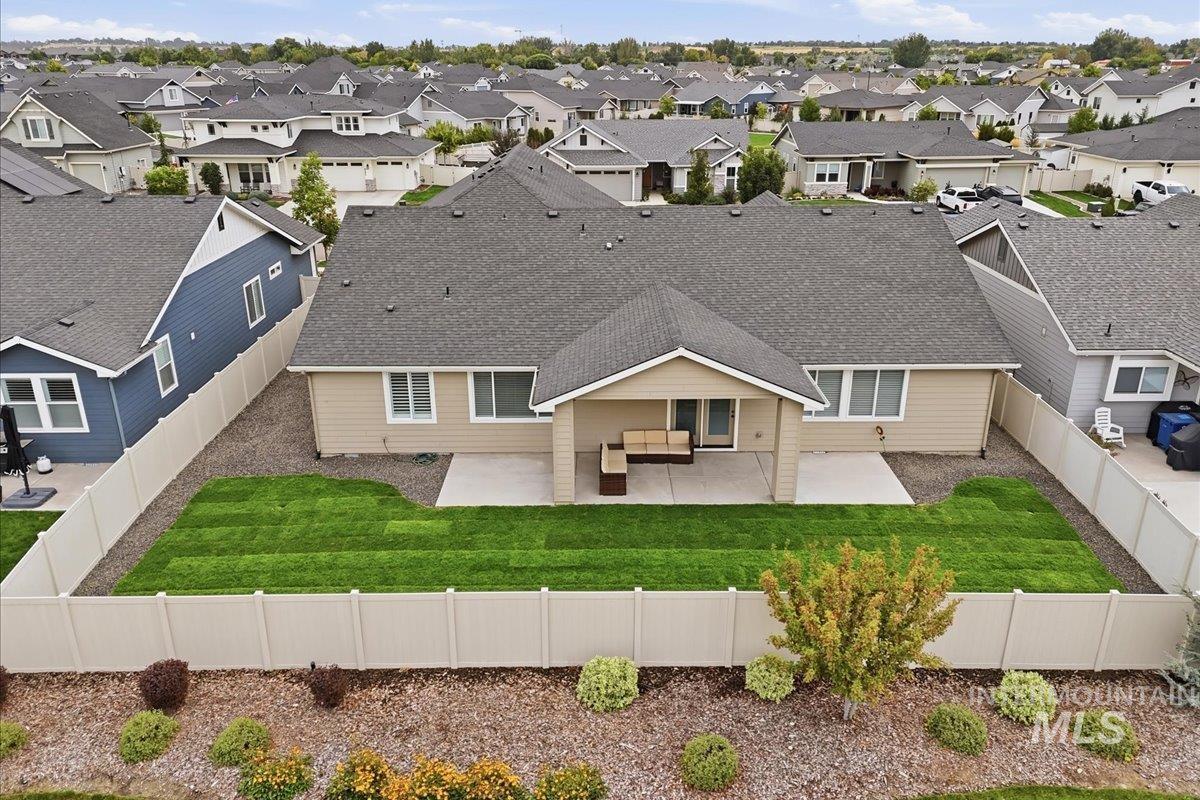 6406 E Canyon Crossing Dr. Property Photo 45