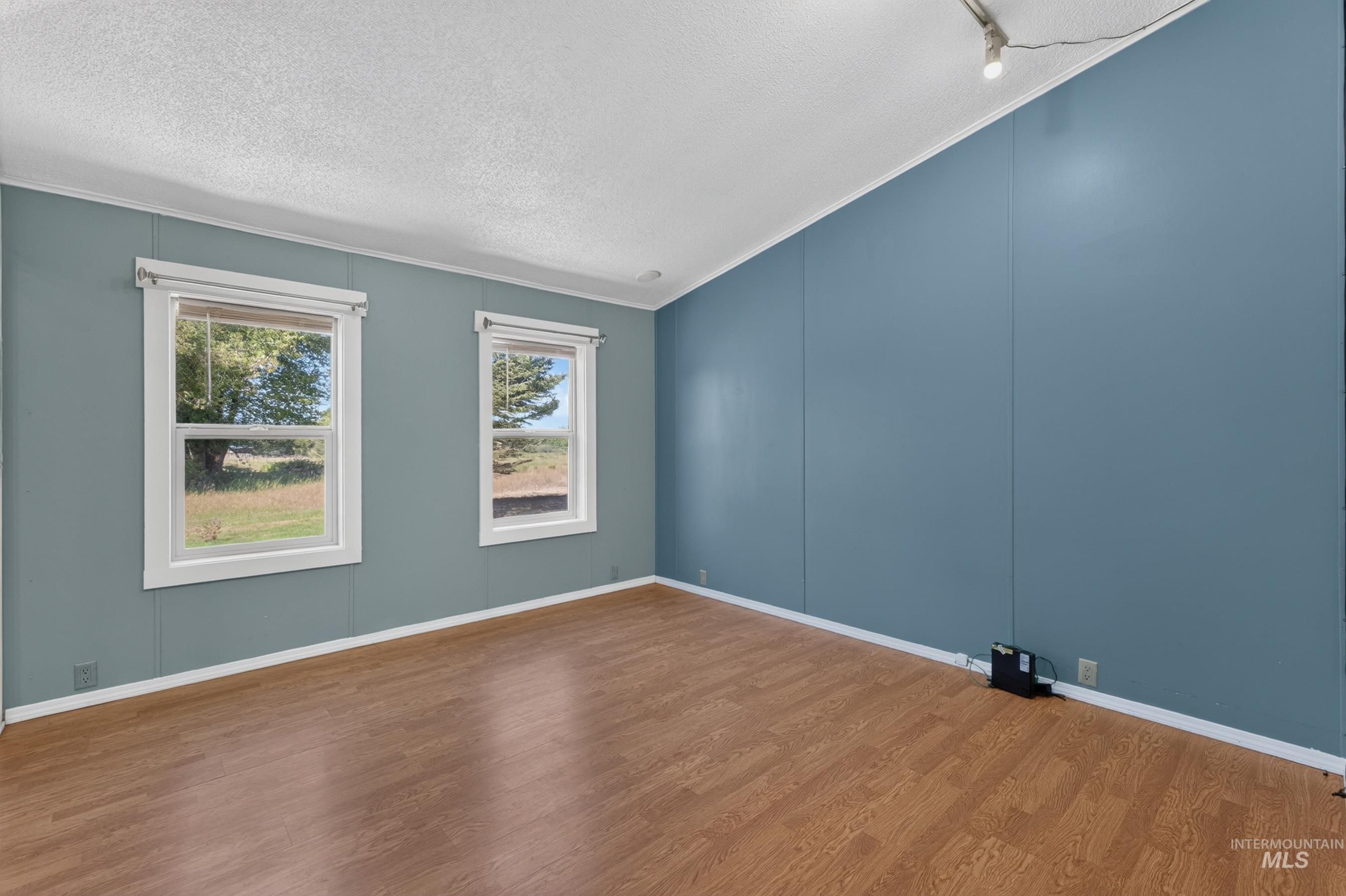 3 Garden Lane Property Photo 12