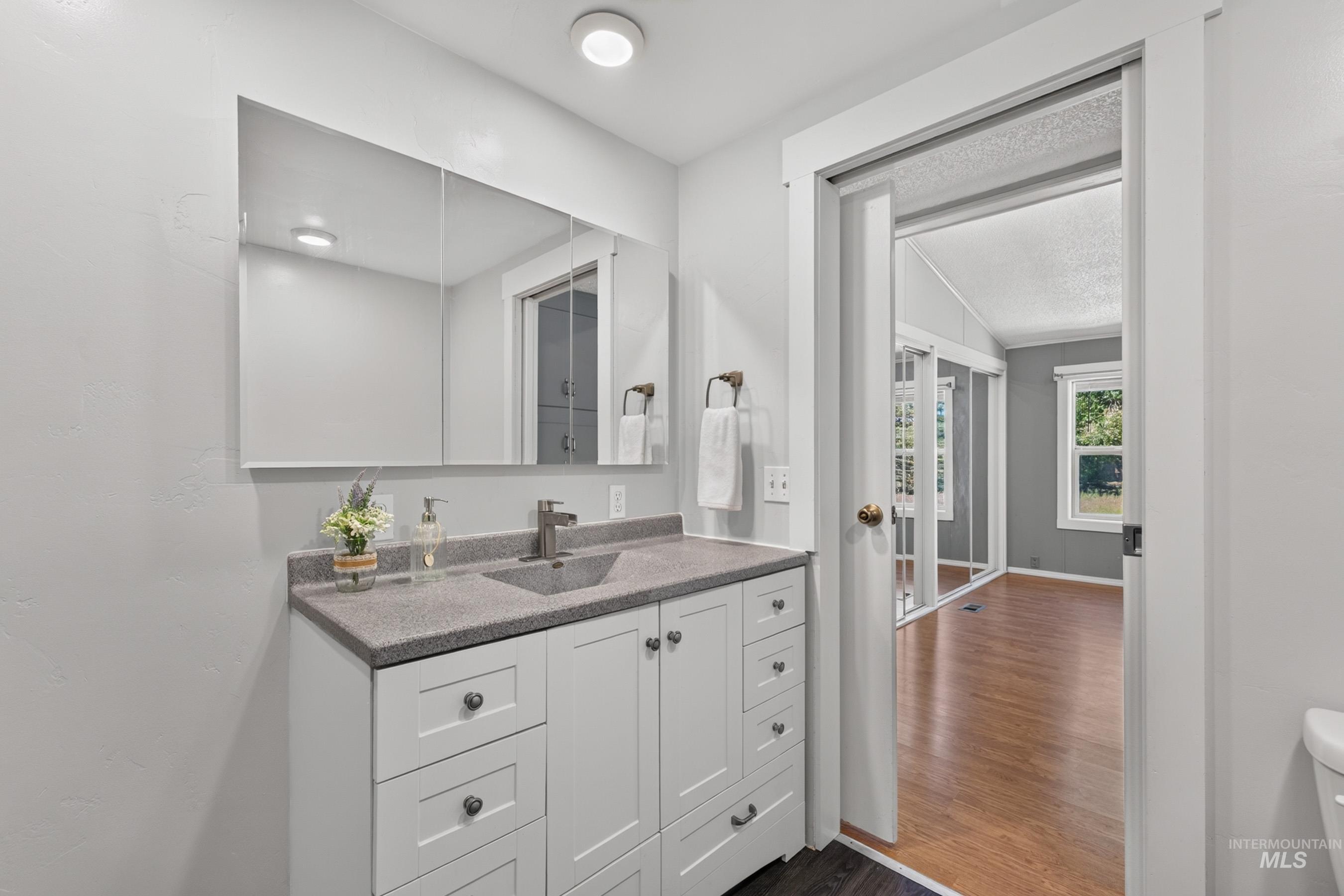3 Garden Lane Property Photo 16