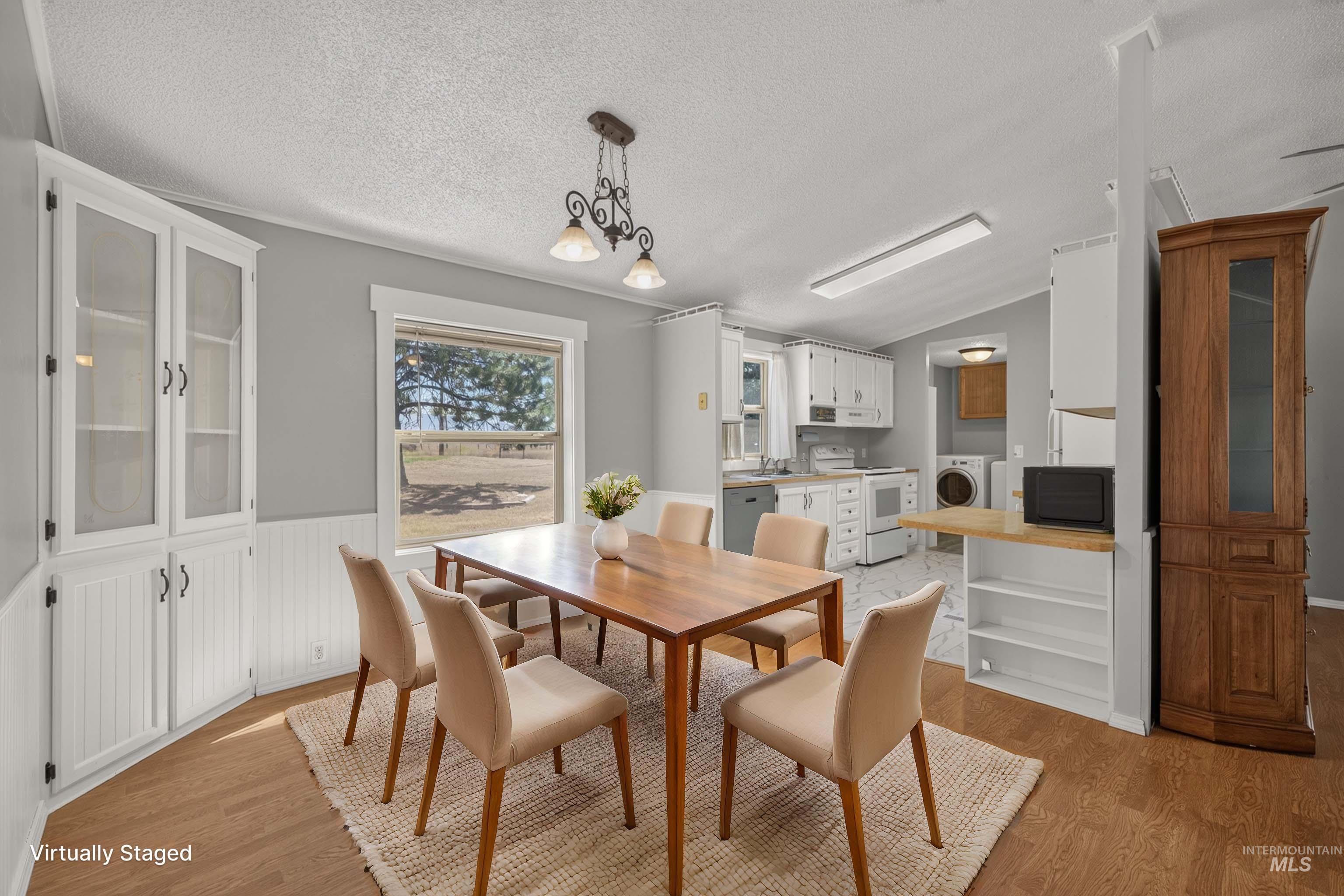 3 Garden Lane Property Photo 18
