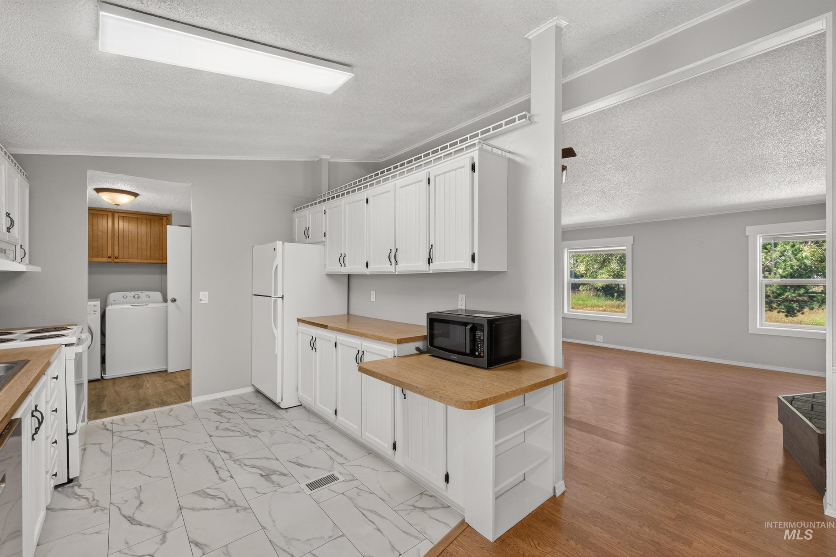 3 Garden Lane Property Photo 22