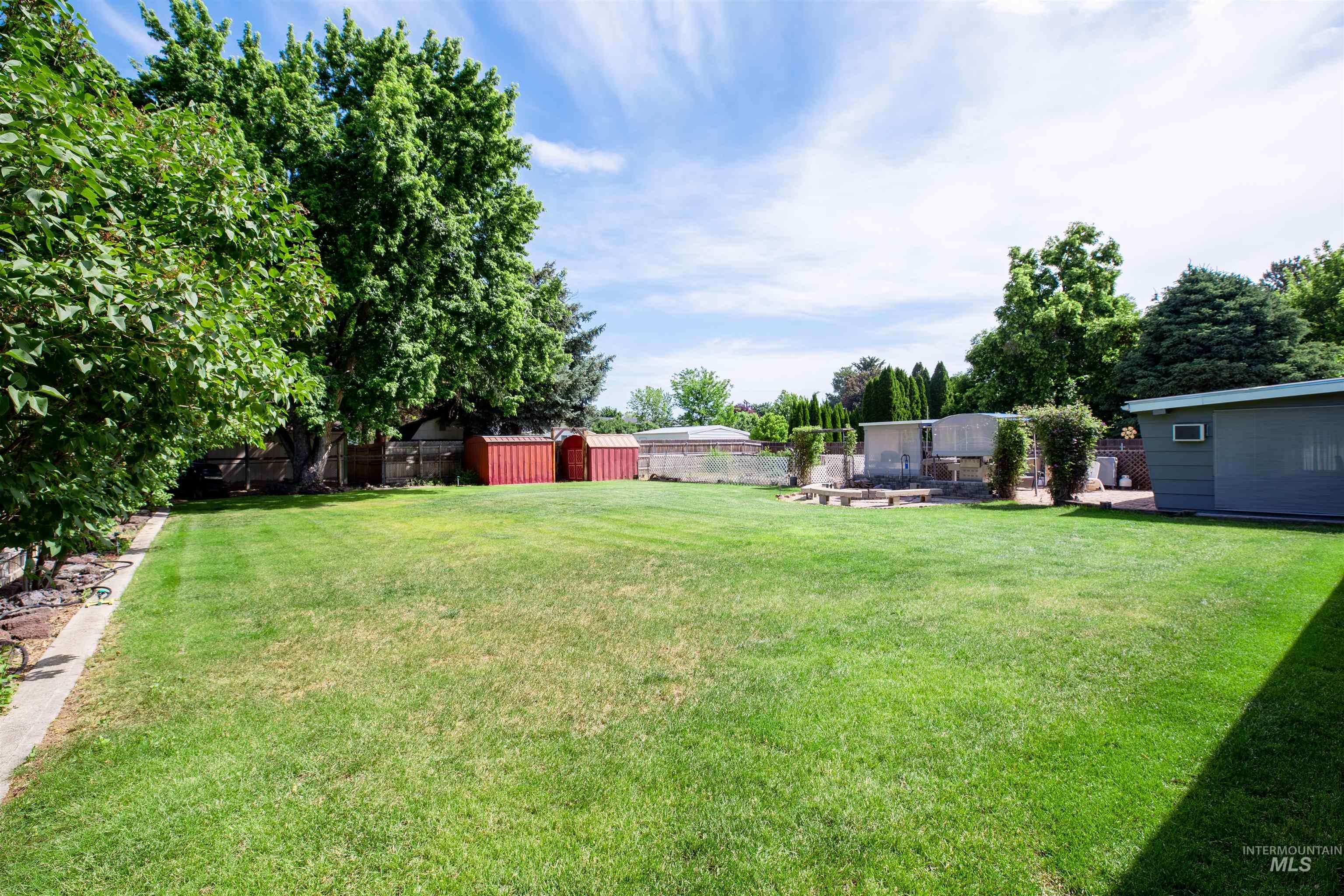 10808 W Reutzel Drive Property Photo 37