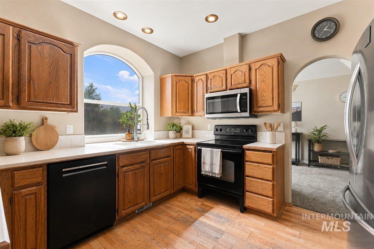 5025 Blue Jay Loop Property Photo 7