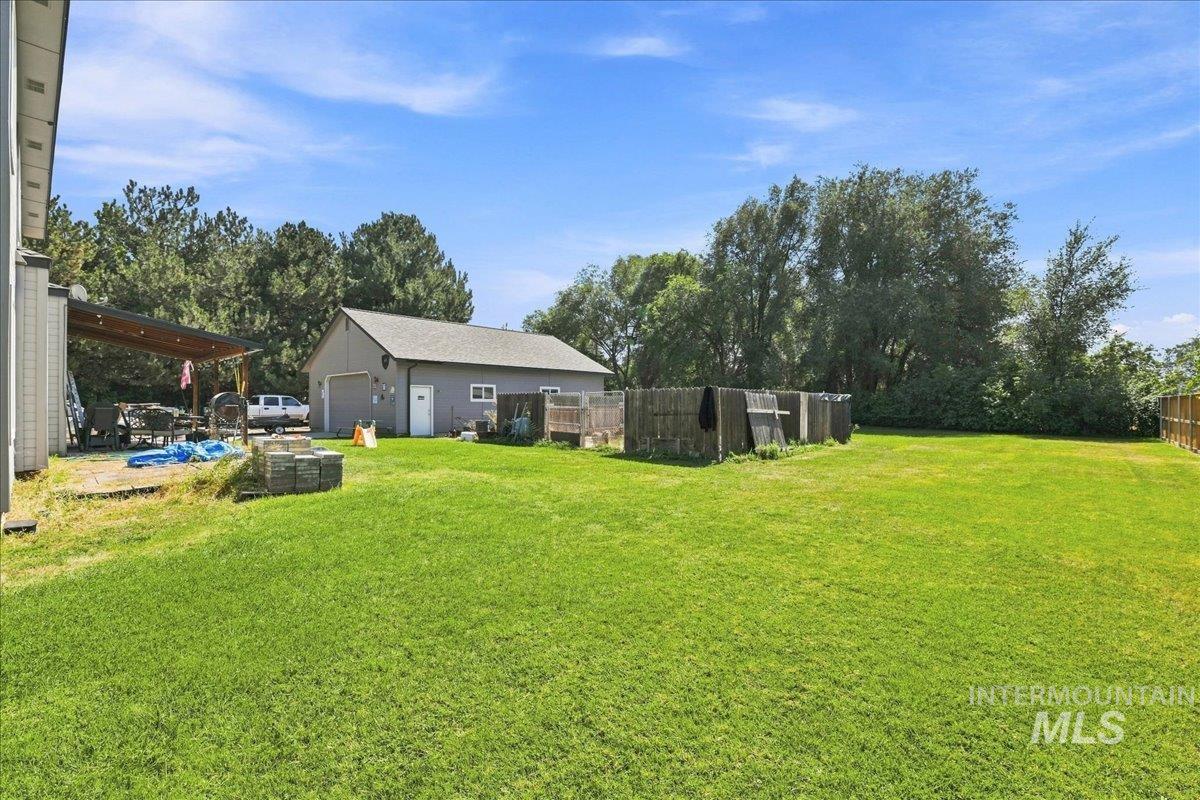 5025 Blue Jay Loop Property Photo 23