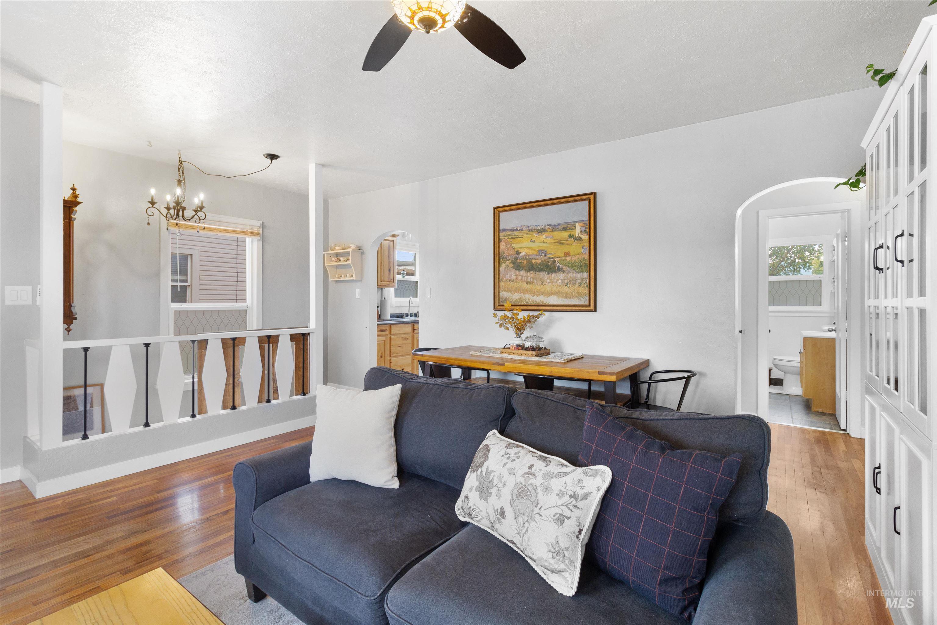 227 Jefferson Street Property Photo 11