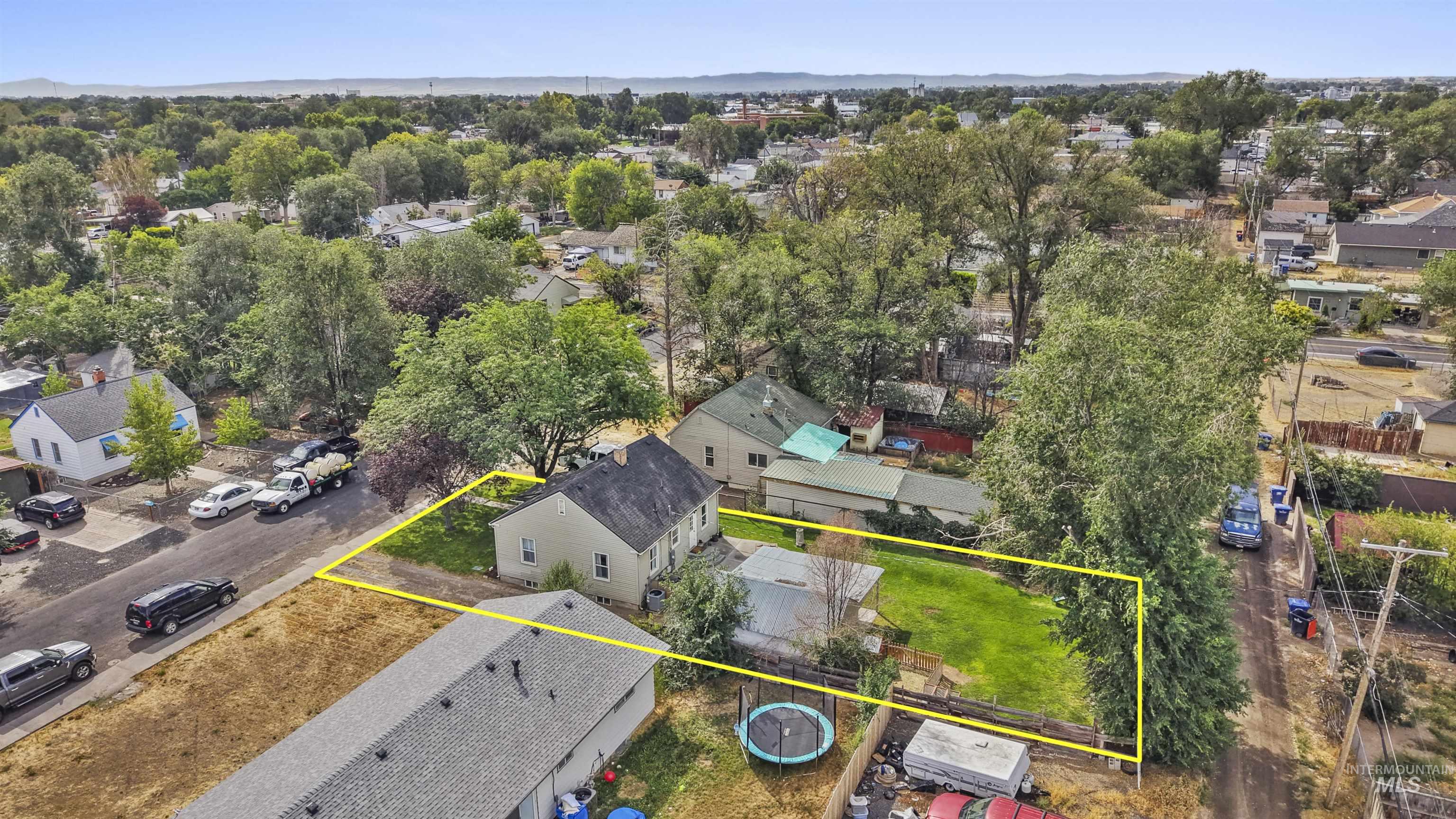 227 Jefferson Street Property Photo 43