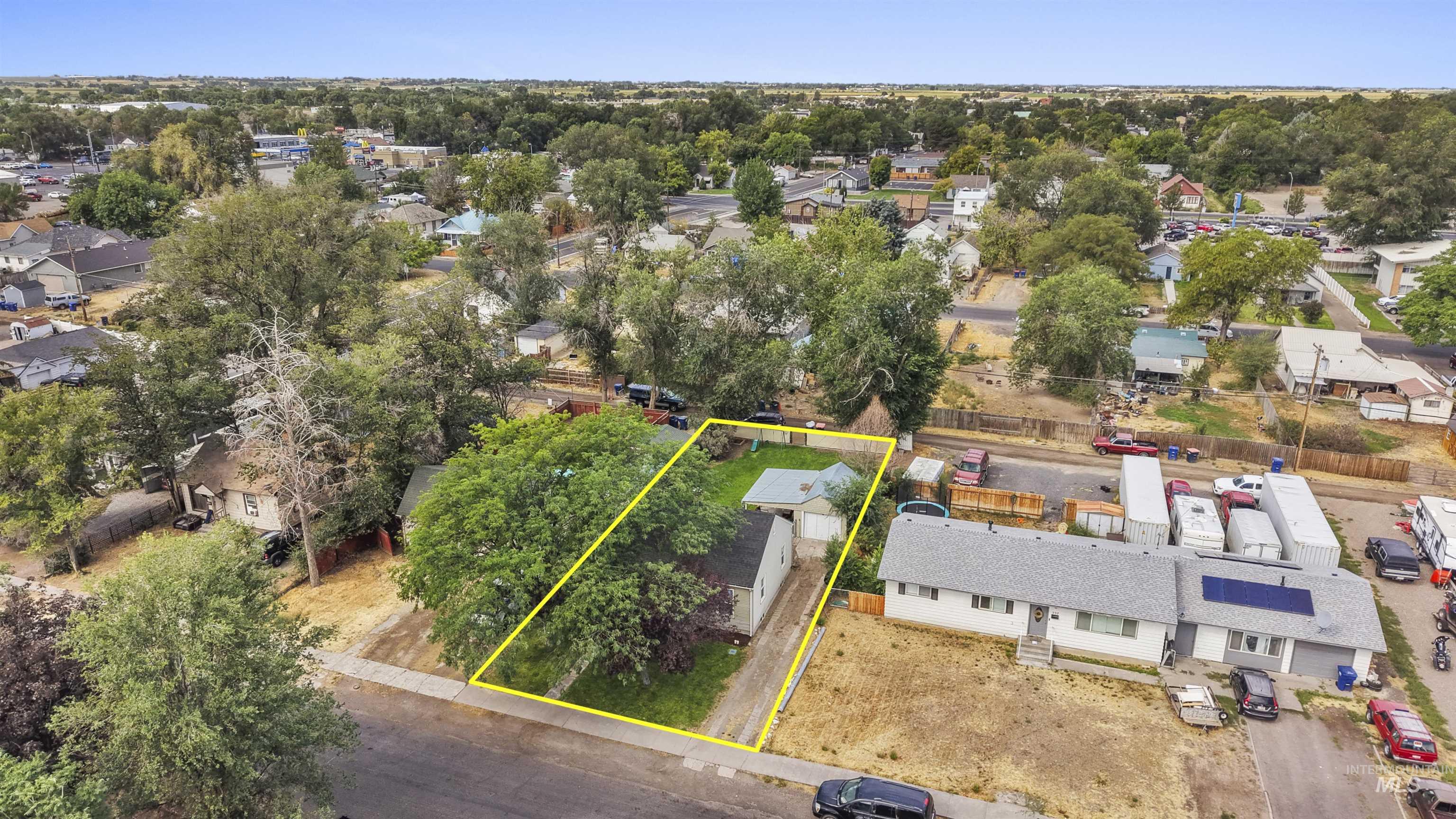 227 Jefferson Street Property Photo 44