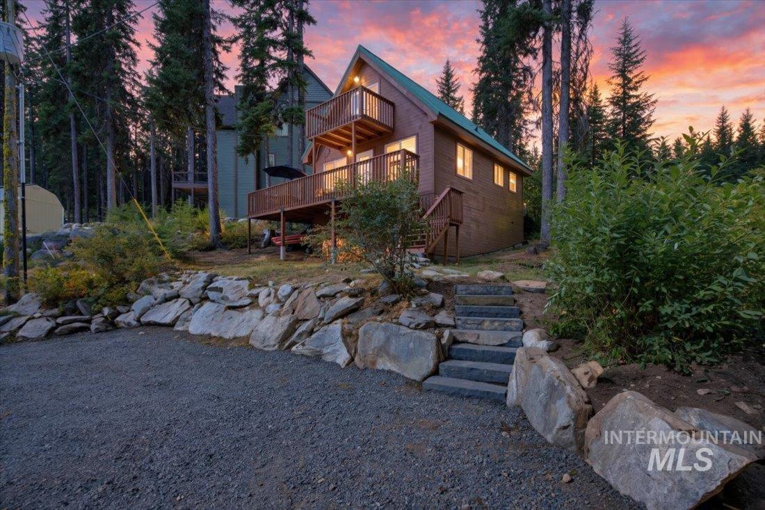 2445 Maverick Property Photo 1