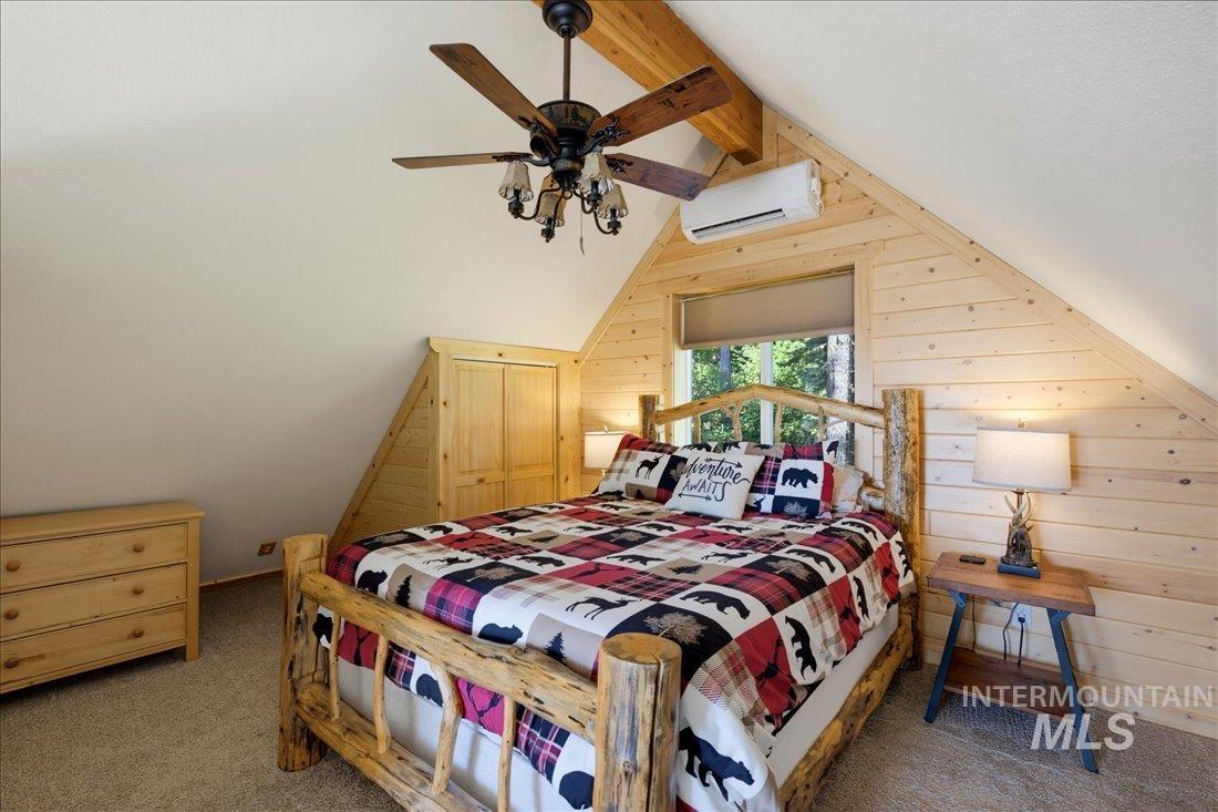 2445 Maverick Property Photo 16