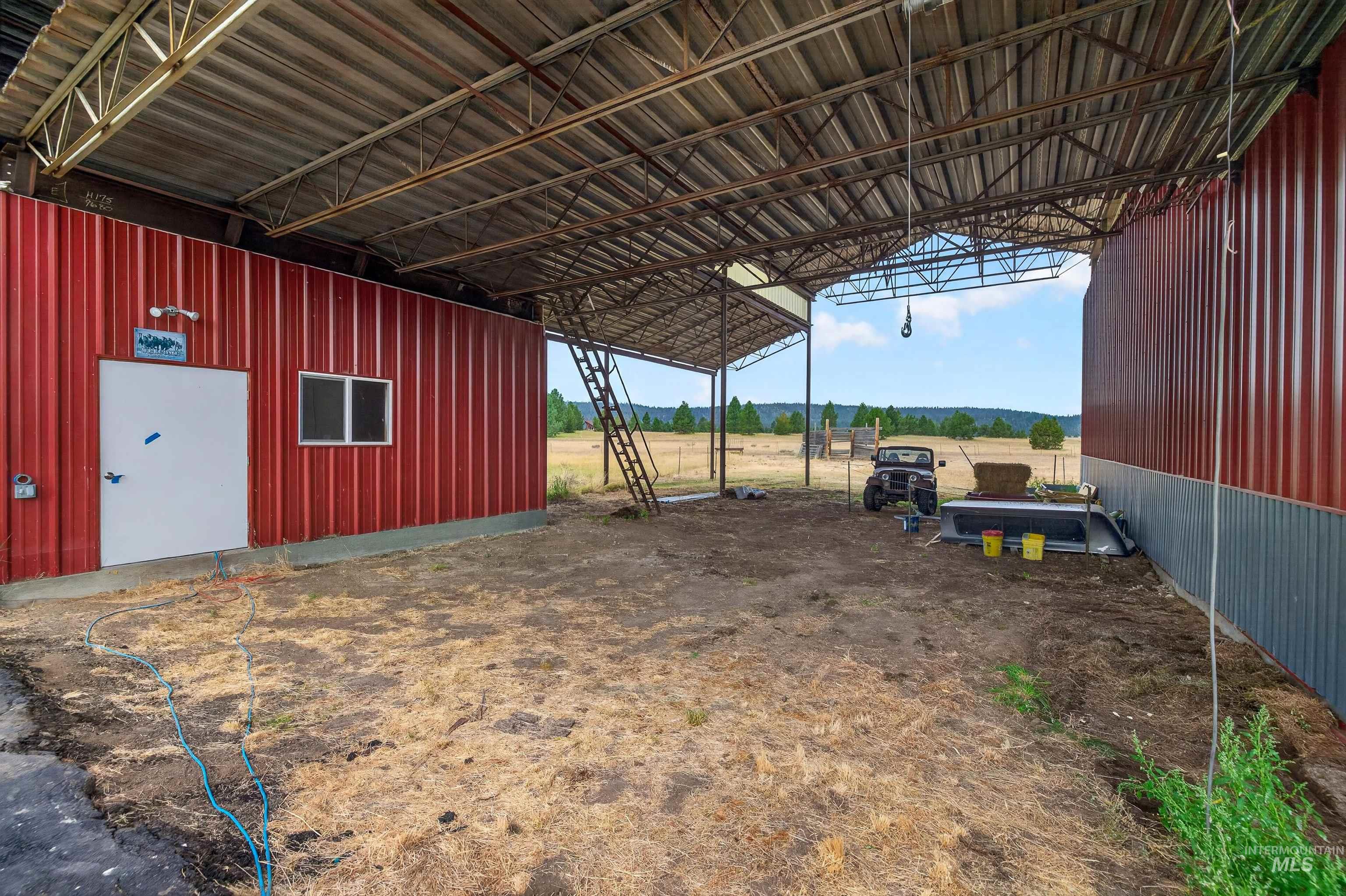 98999480 Property Photo 9
