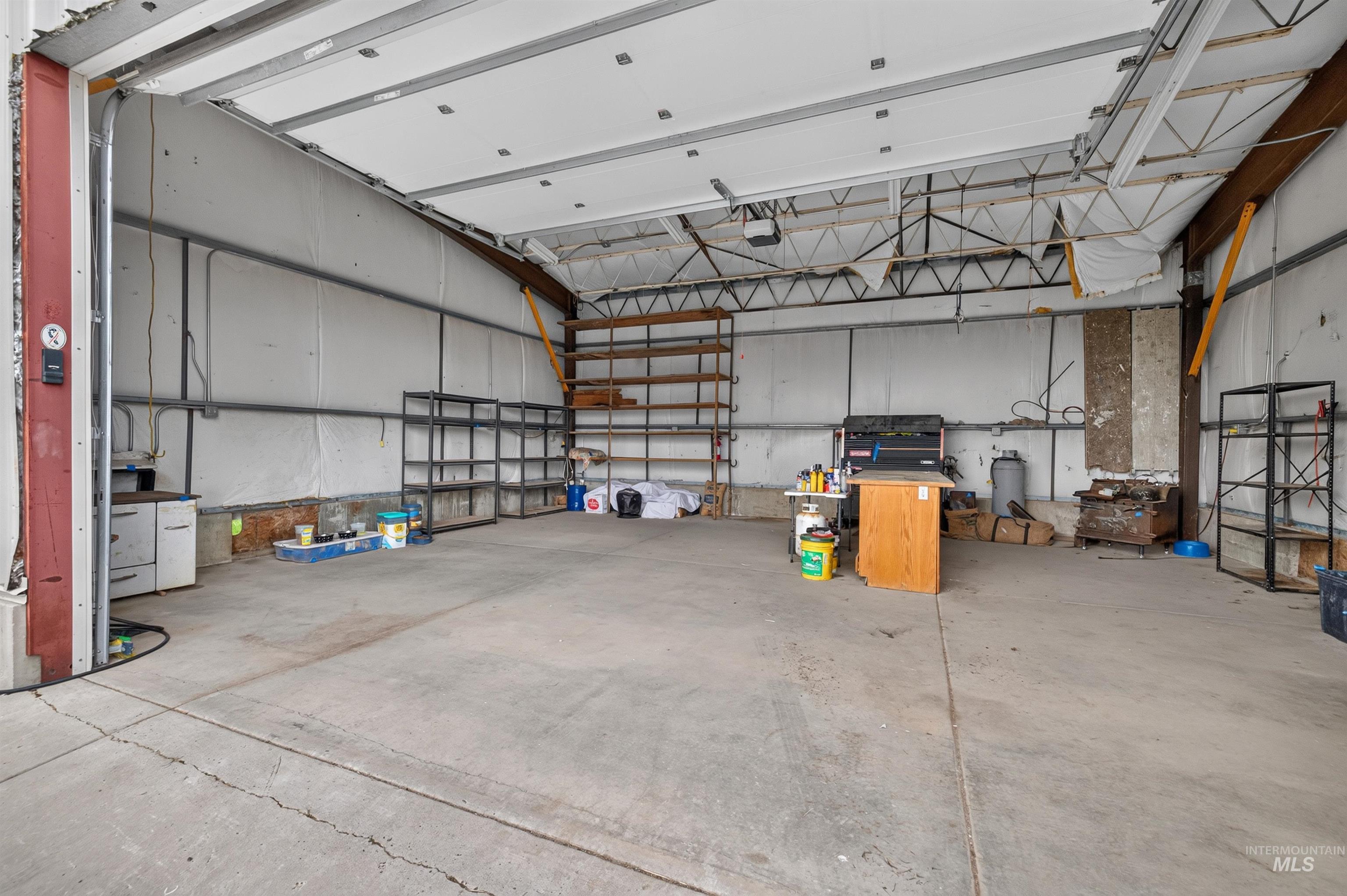 98999480 Property Photo 10