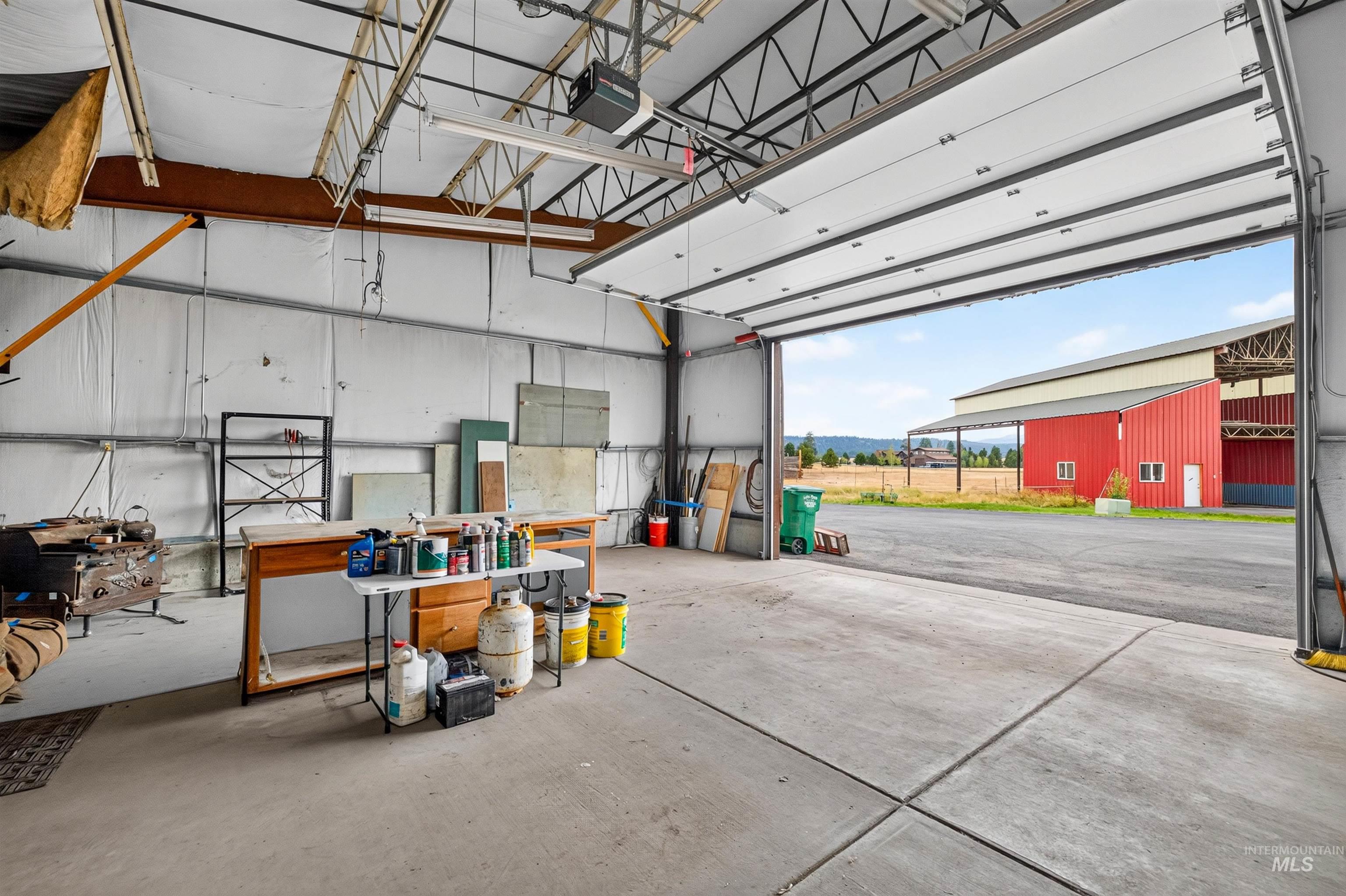 98999480 Property Photo 12