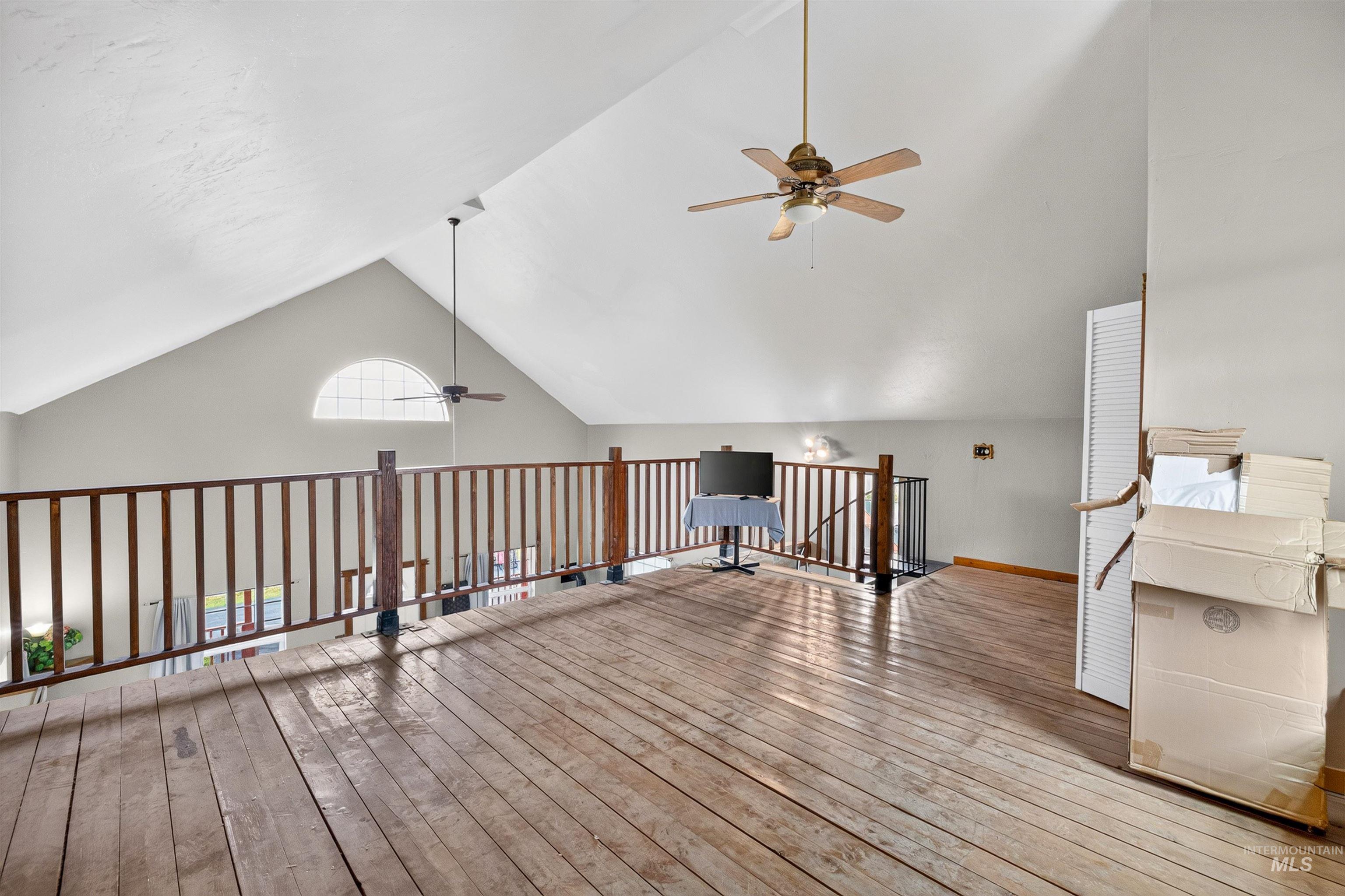 98999480 Property Photo 13