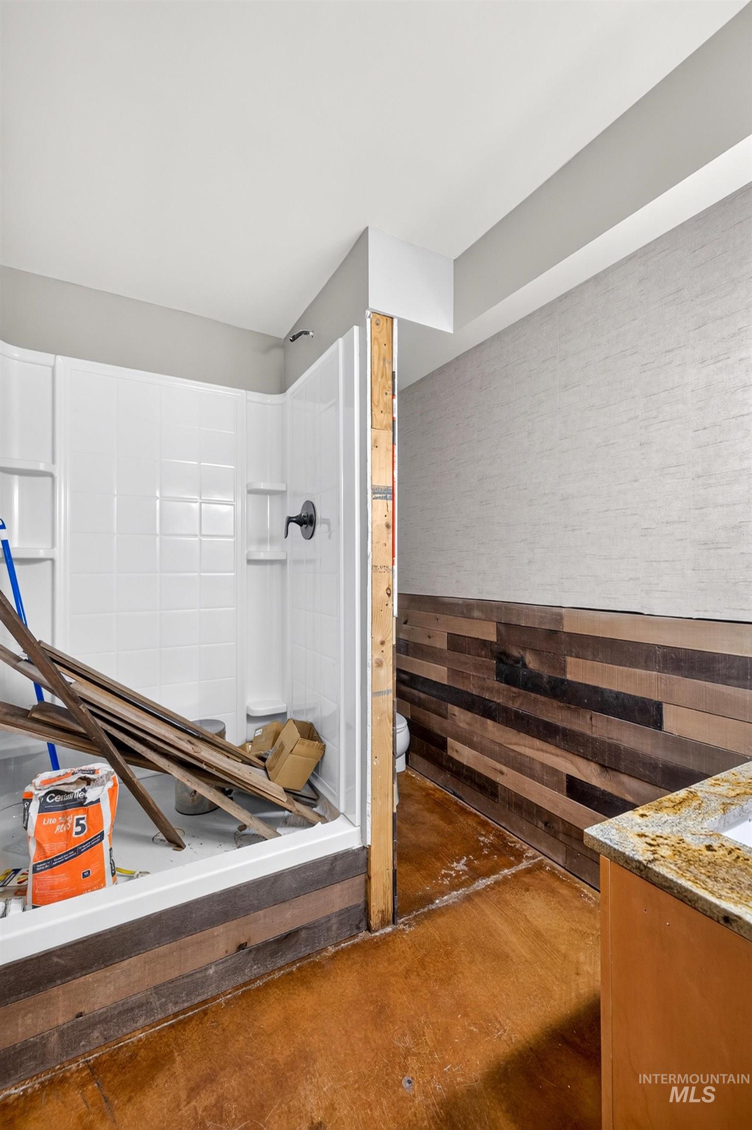98999480 Property Photo 21