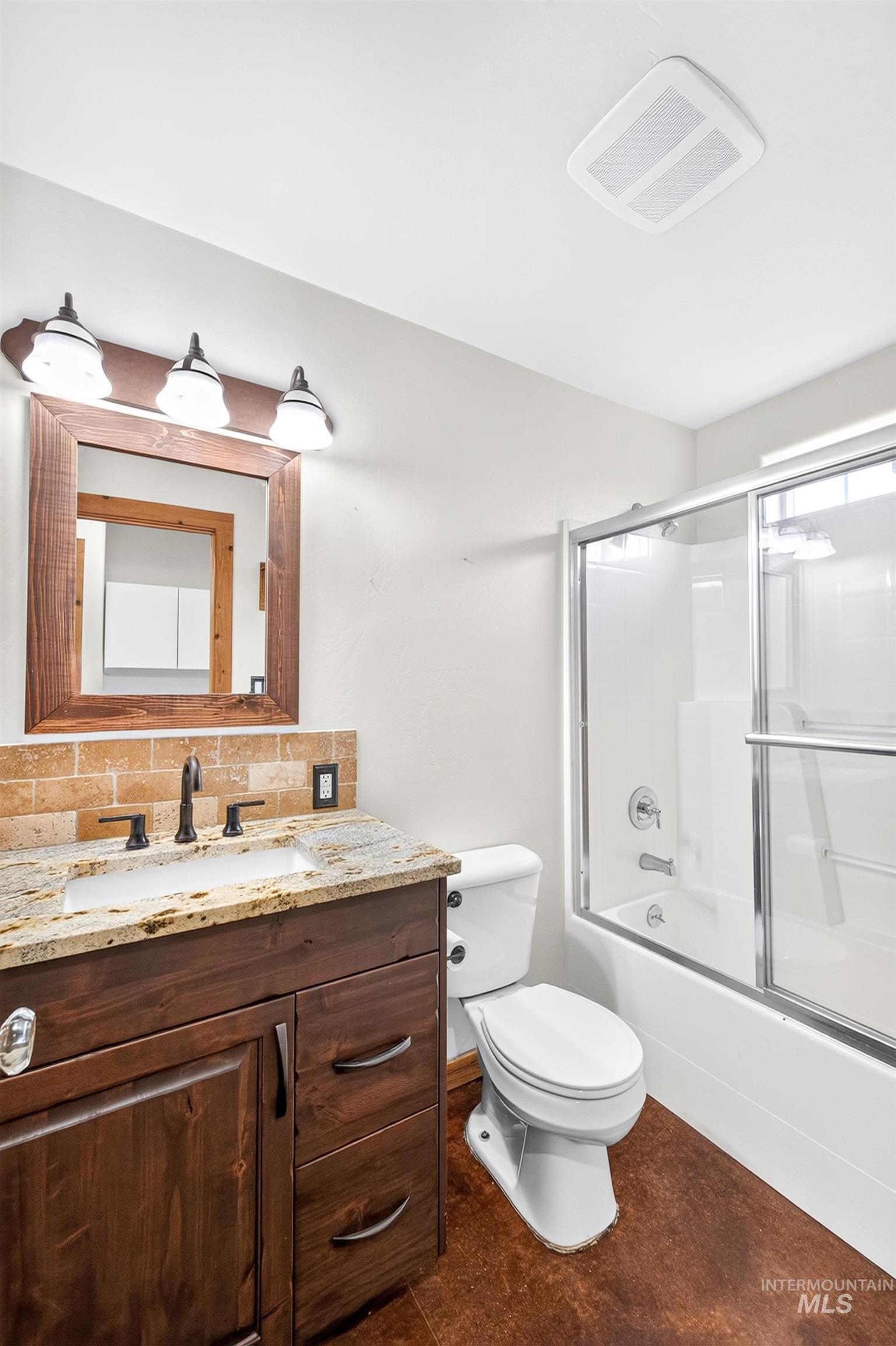 98999480 Property Photo 24