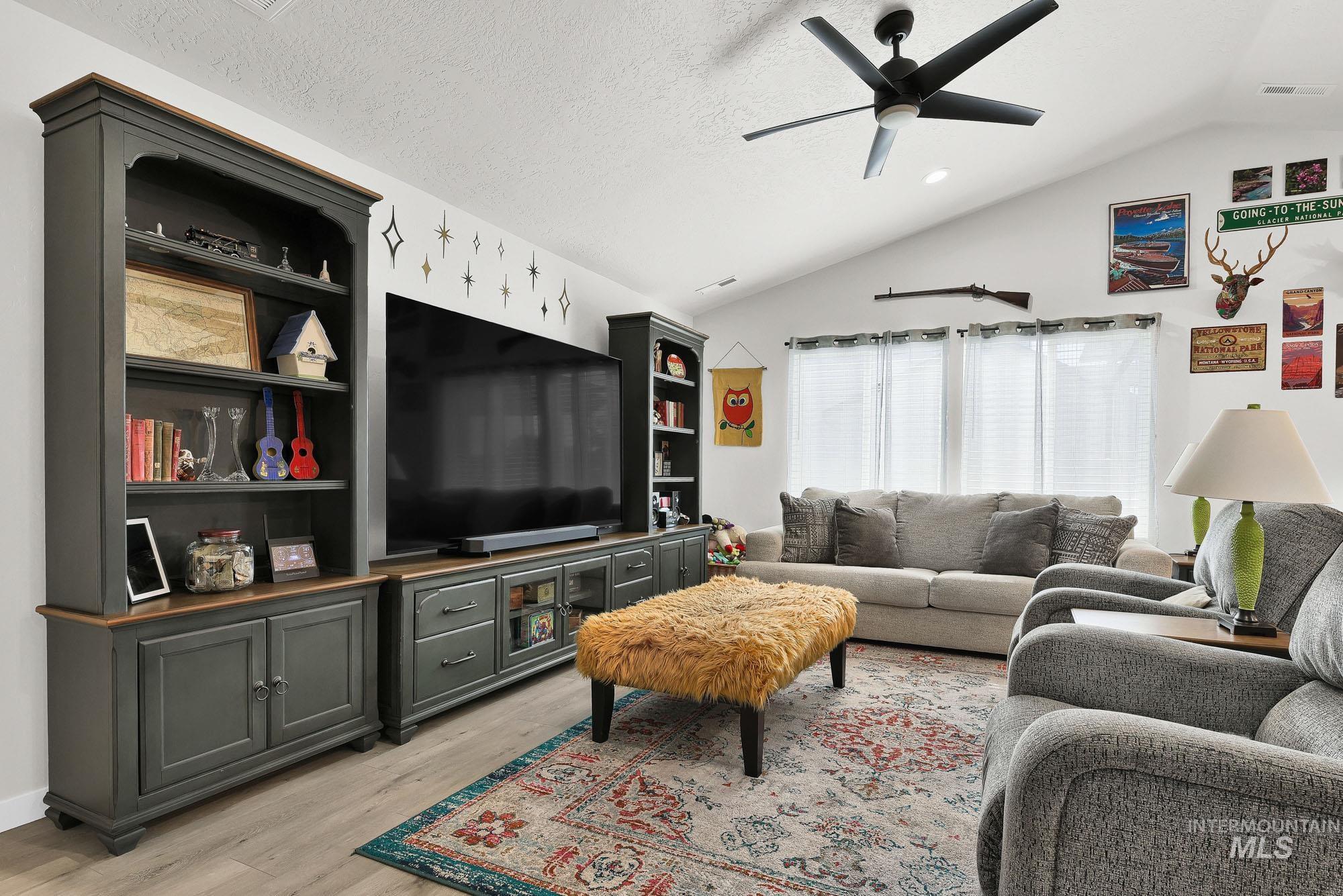 8616 S Tyrion Way Property Photo 6