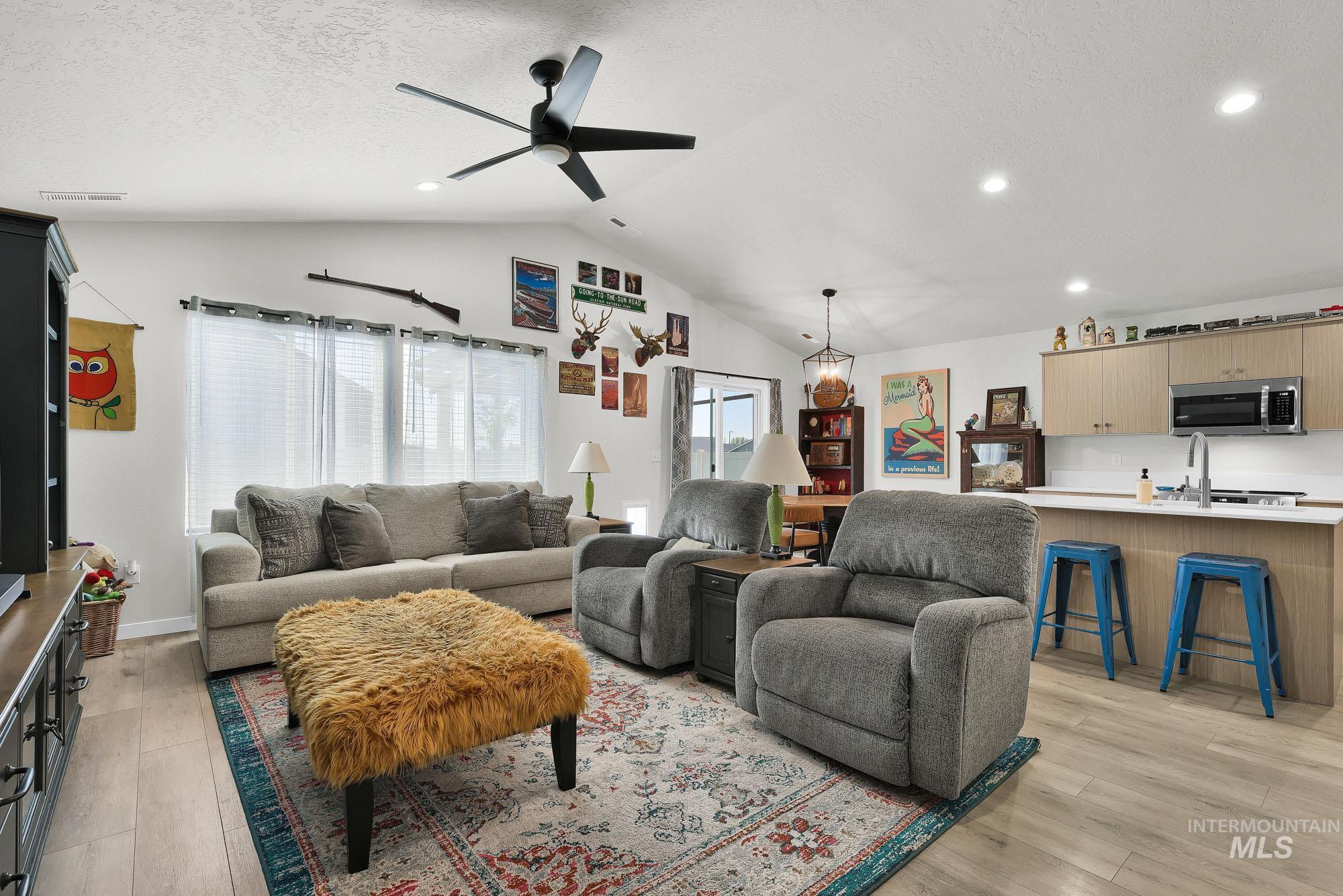 8616 S Tyrion Way Property Photo 8