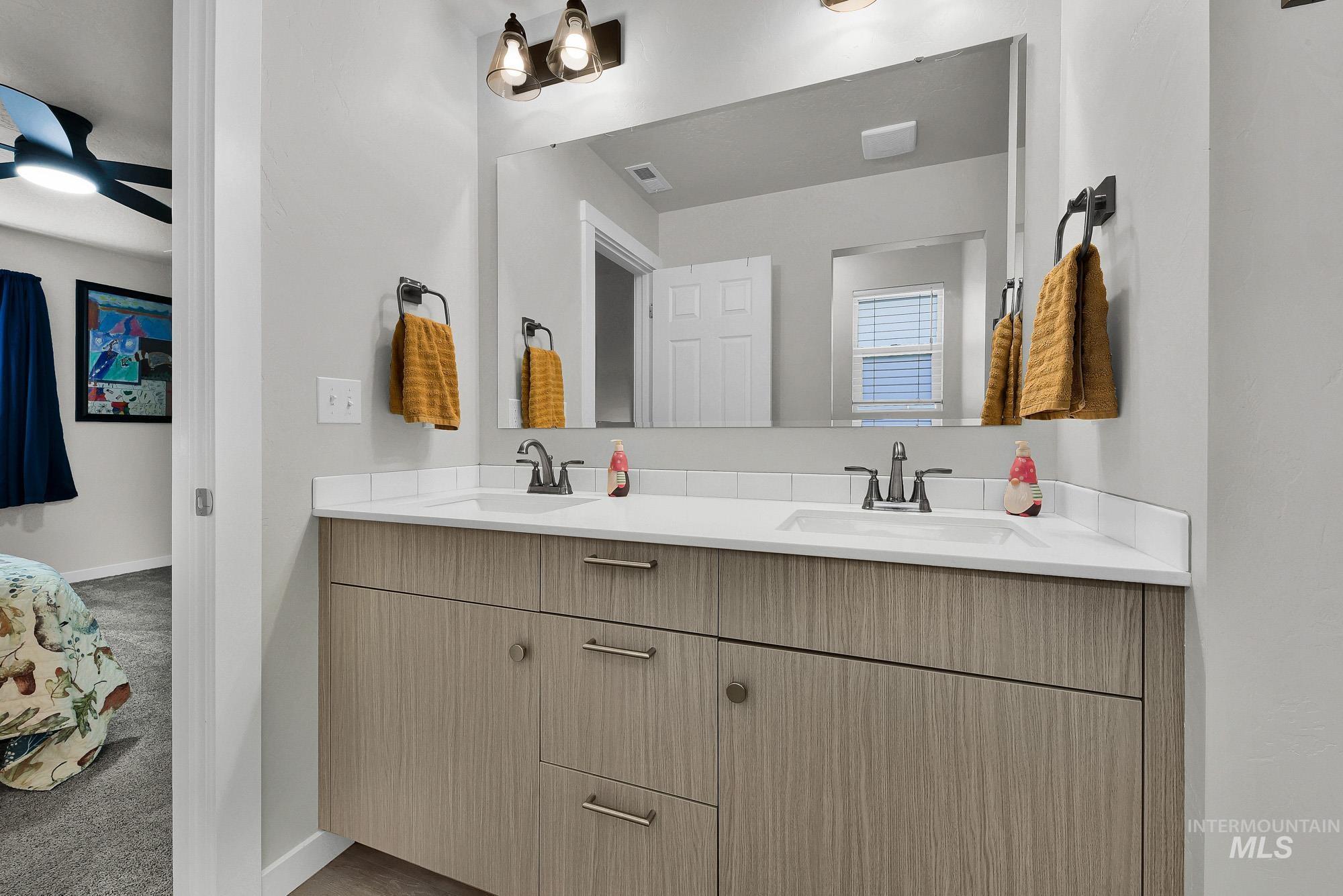8616 S Tyrion Way Property Photo 21