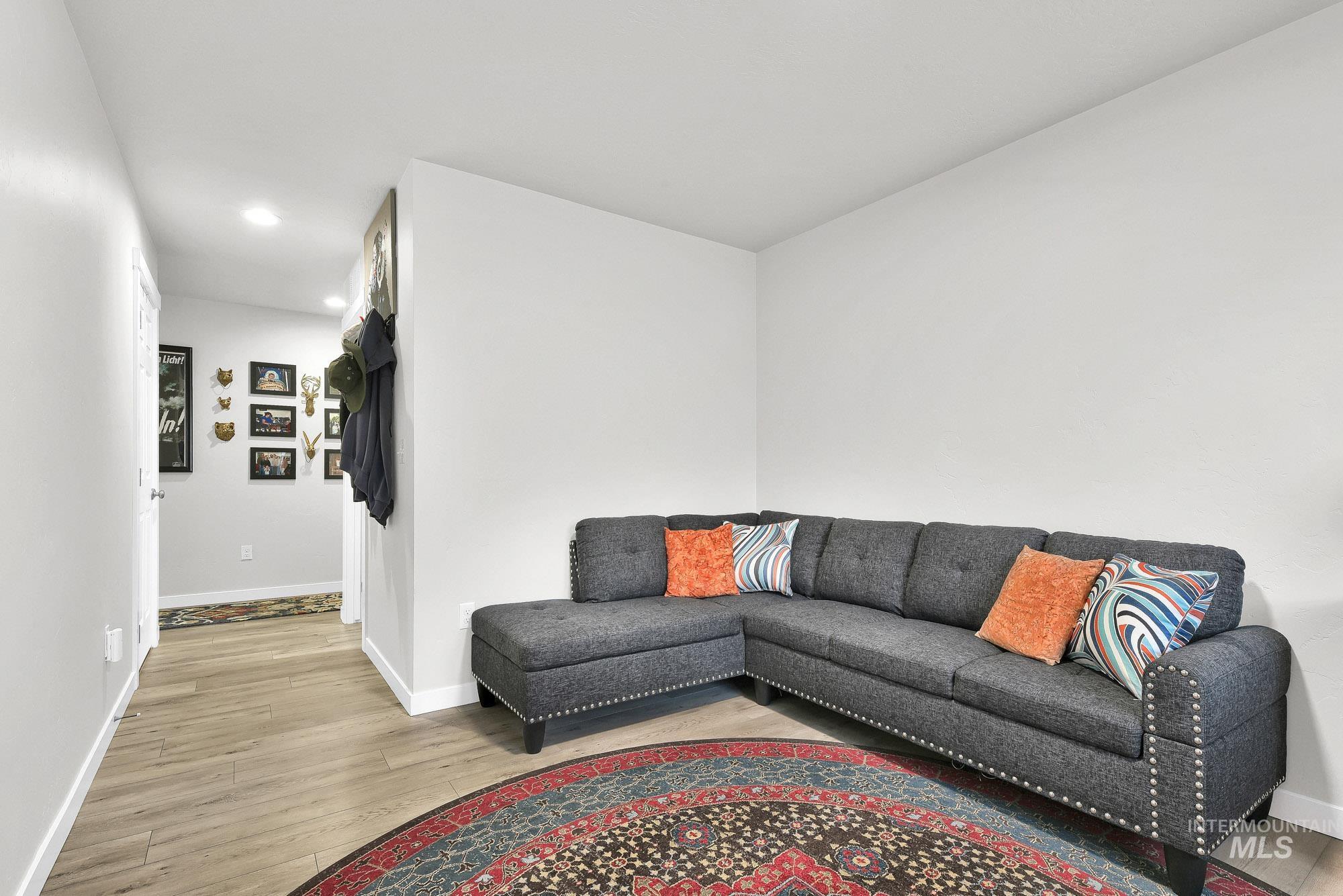 8616 S Tyrion Way Property Photo 32