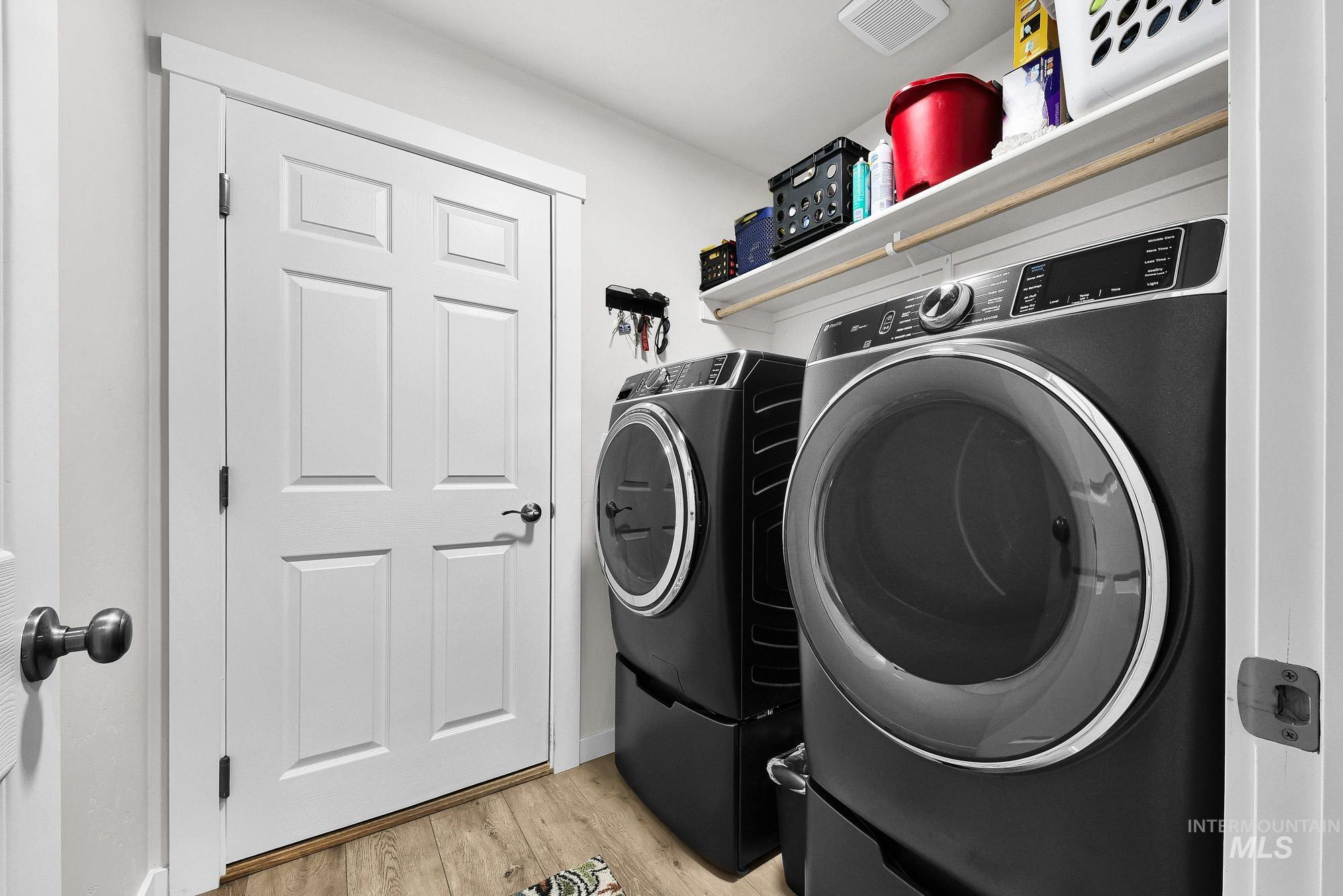 8616 S Tyrion Way Property Photo 33