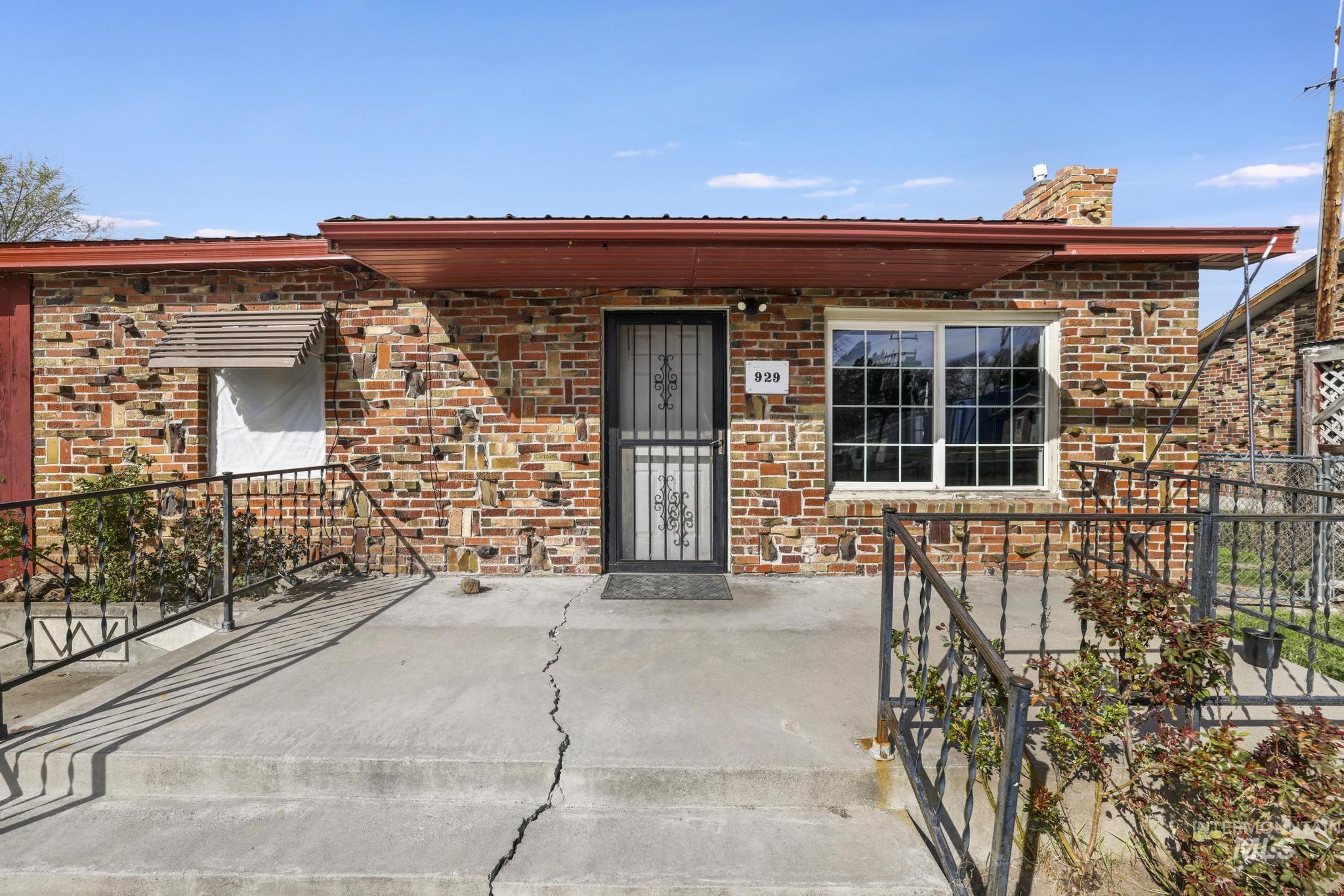 929 Nevada Street Property Photo 1