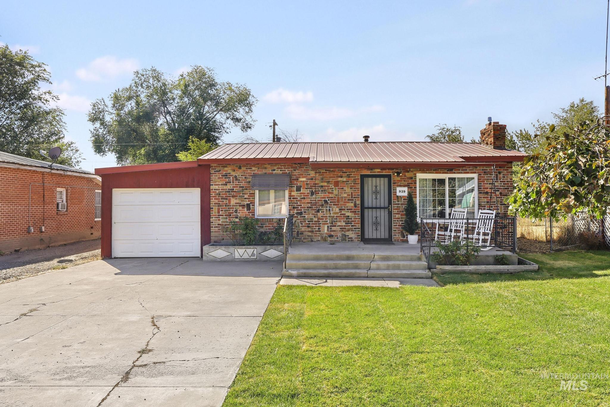 929 Nevada Street Property Photo 1