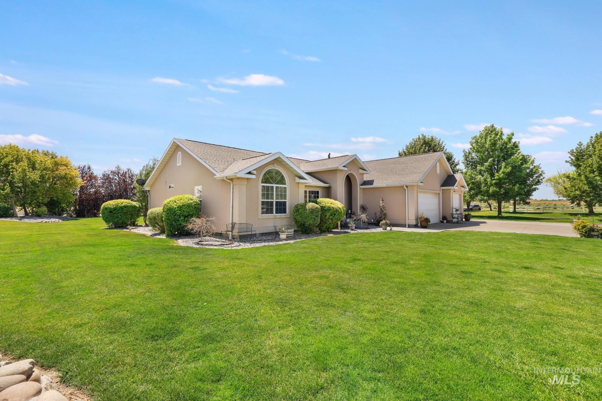 3962 N 2405 E Property Photo 2
