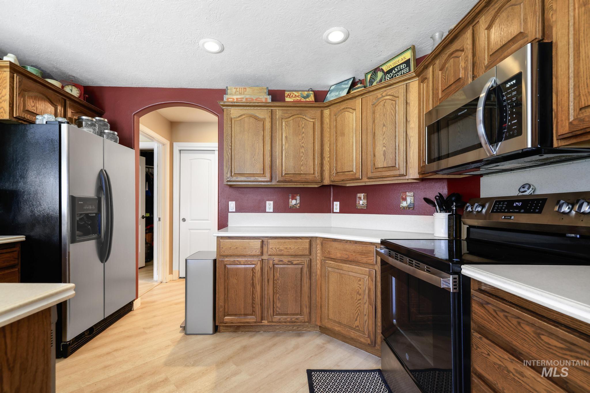 3962 N 2405 E Property Photo 16