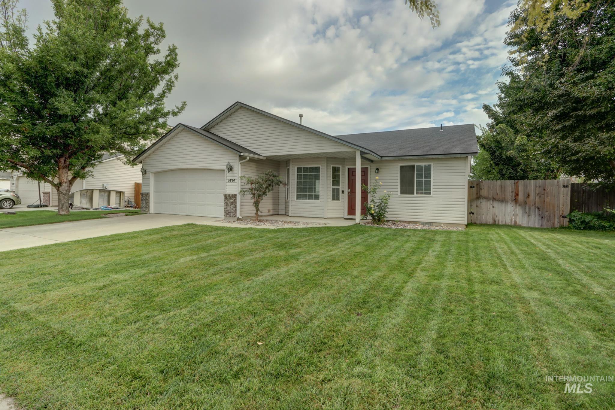 1434 Peregrine Drive Property Photo 2
