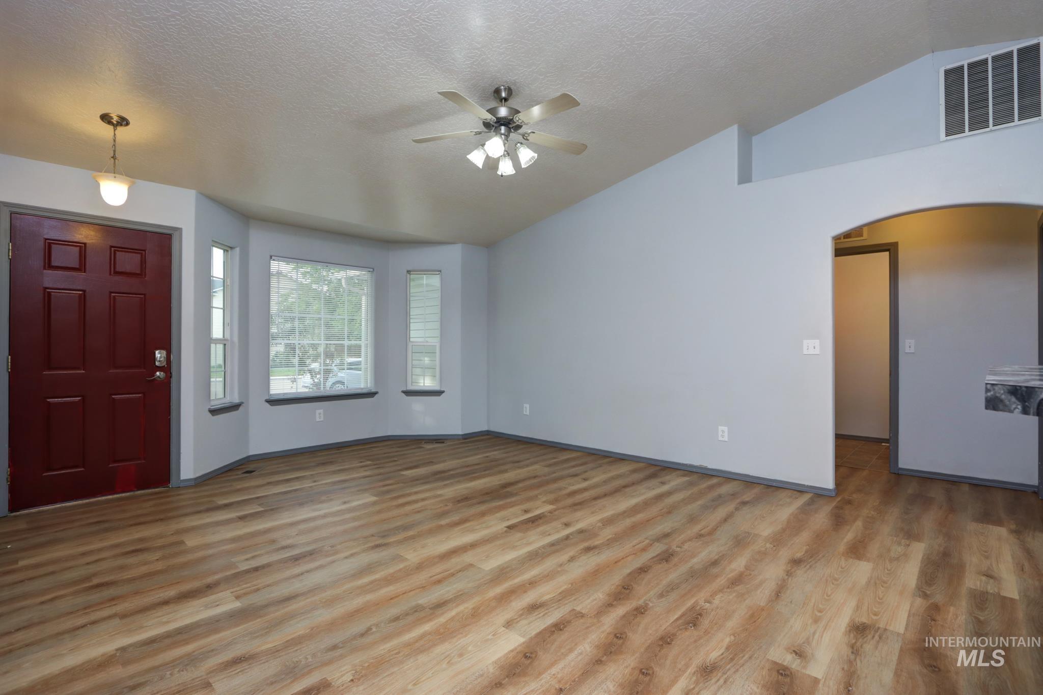 1434 Peregrine Drive Property Photo 5