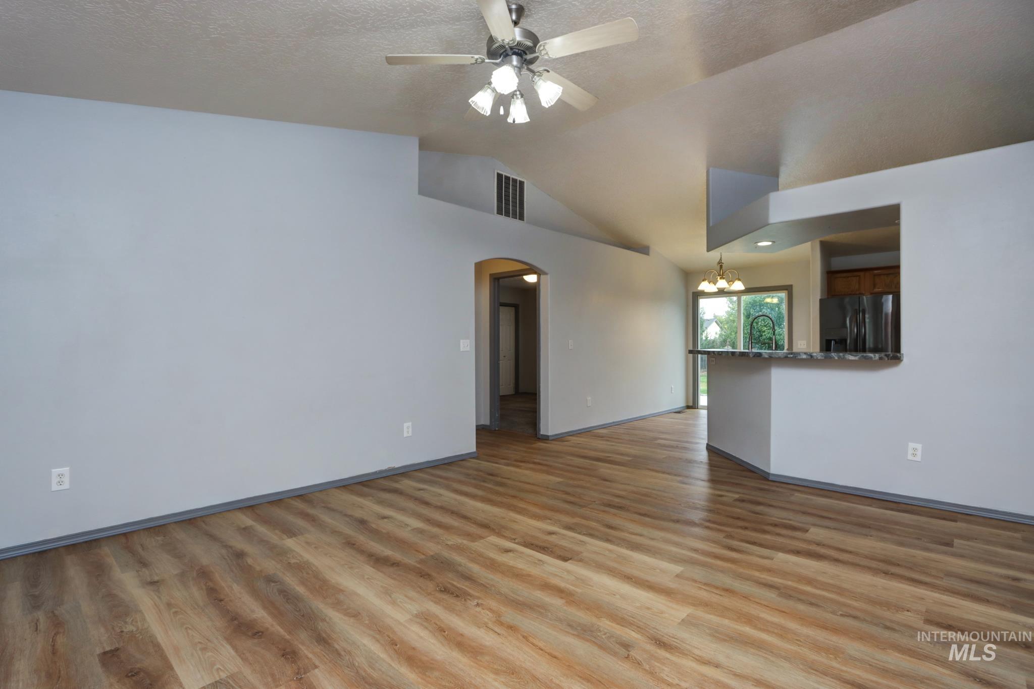 1434 Peregrine Drive Property Photo 6